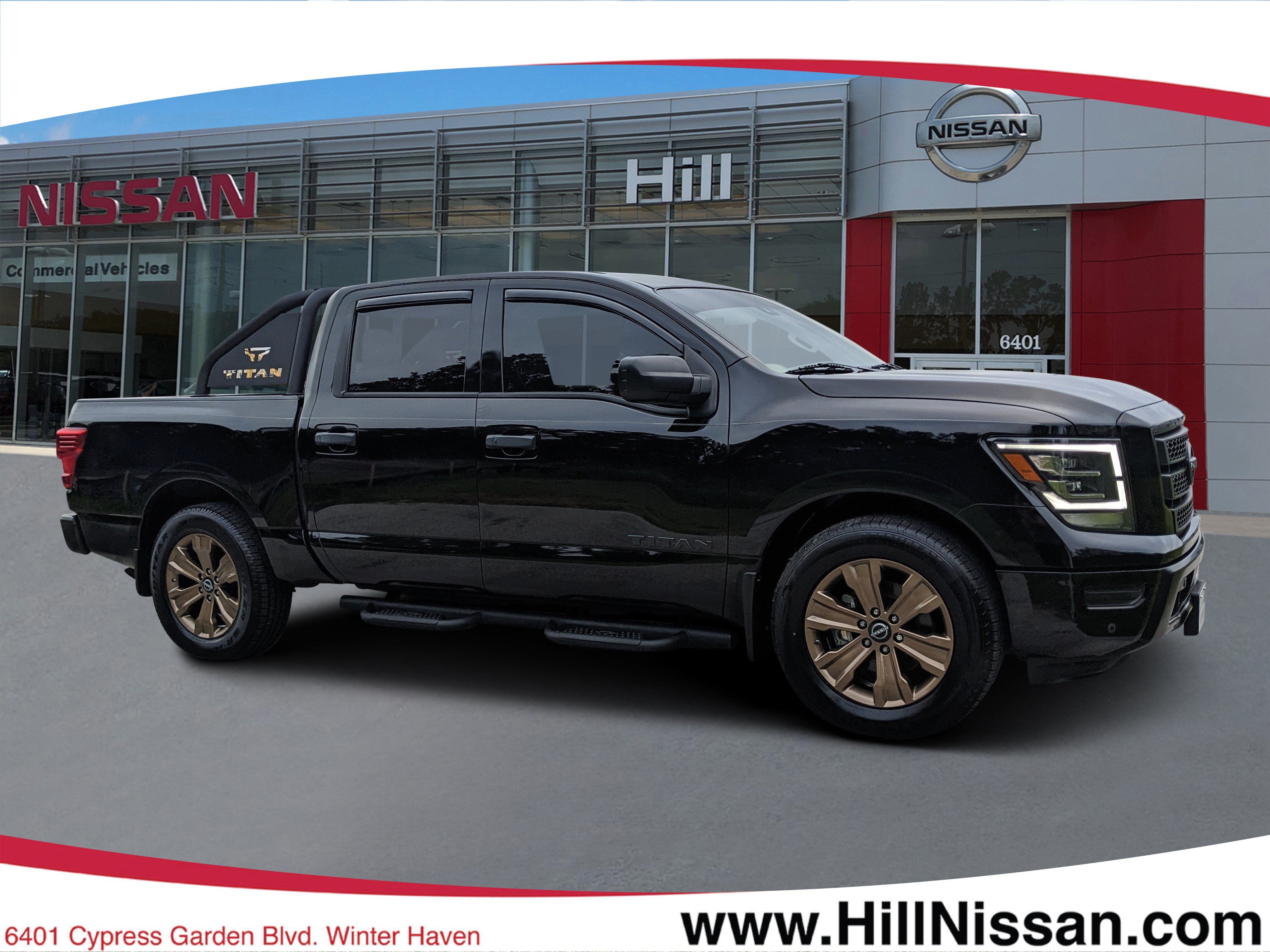 2024 Nissan Titan SV