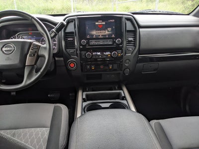2024 Nissan Titan SV