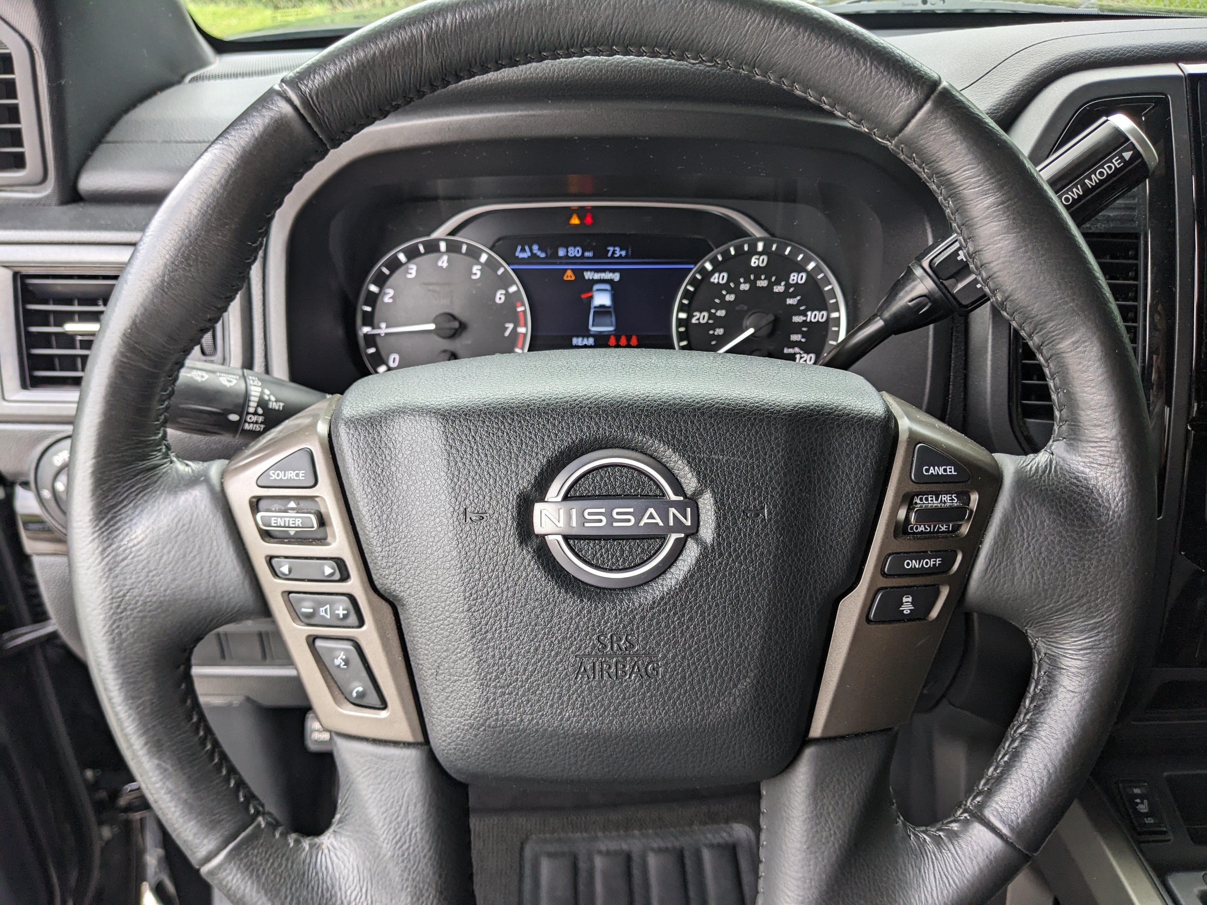 2024 Nissan Titan SV