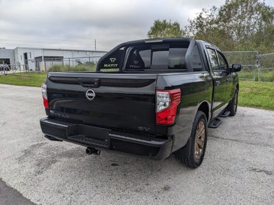 2024 Nissan Titan SV
