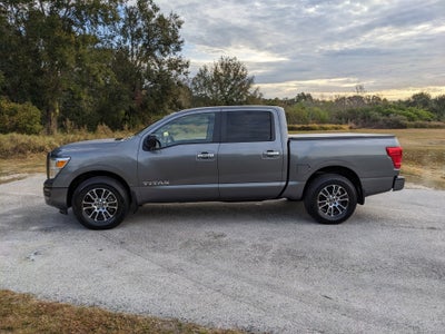 2021 Nissan Titan SV