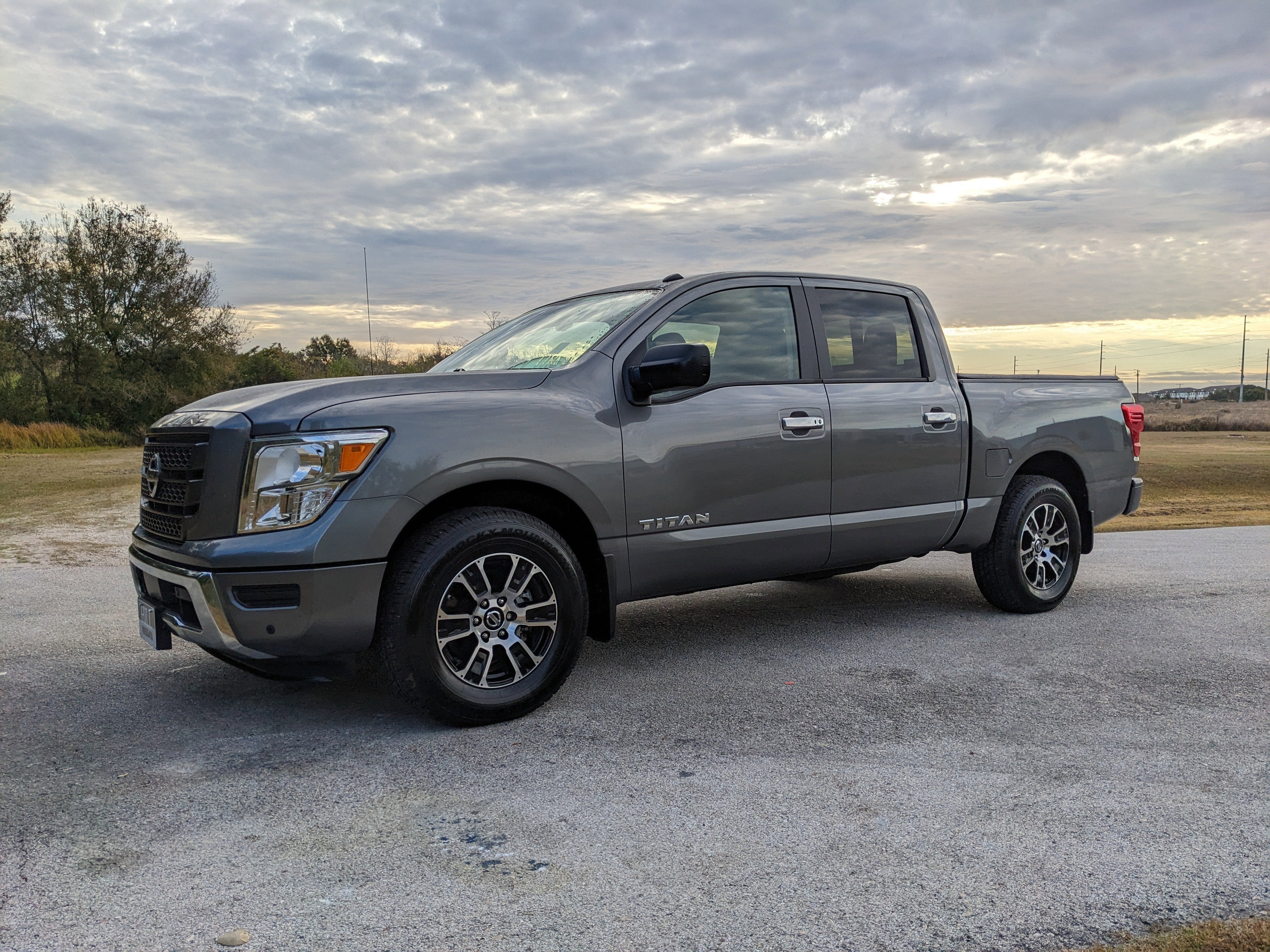 2021 Nissan Titan SV