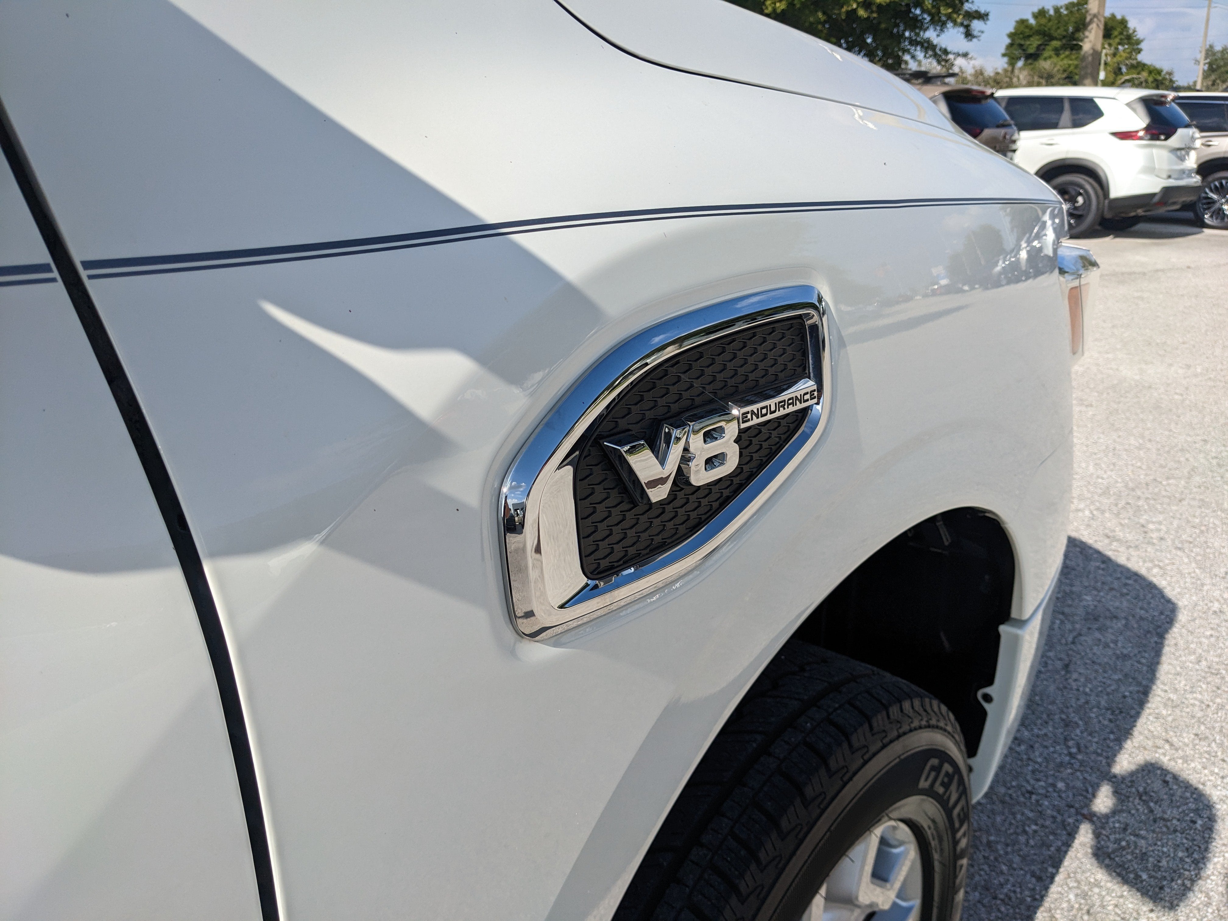 2024 Nissan Titan XD SV