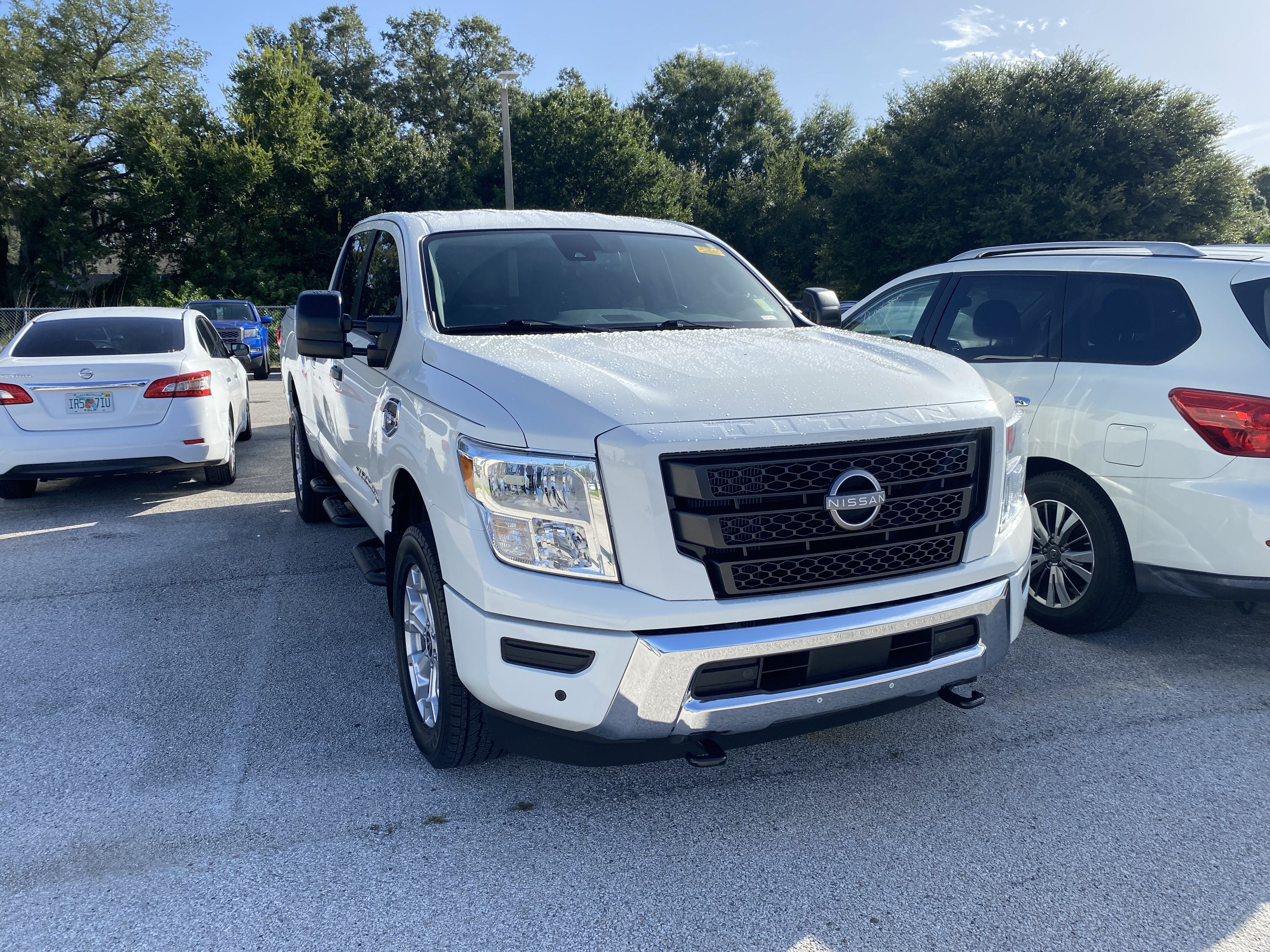2024 Nissan Titan XD SV
