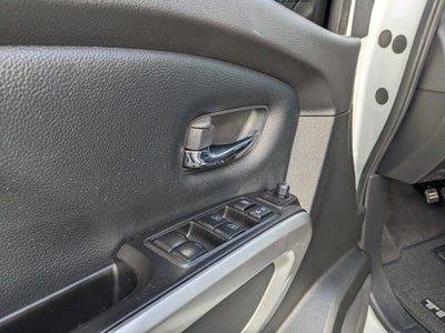 2024 Nissan Titan XD SV