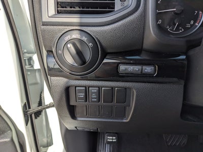 2024 Nissan Titan XD SV