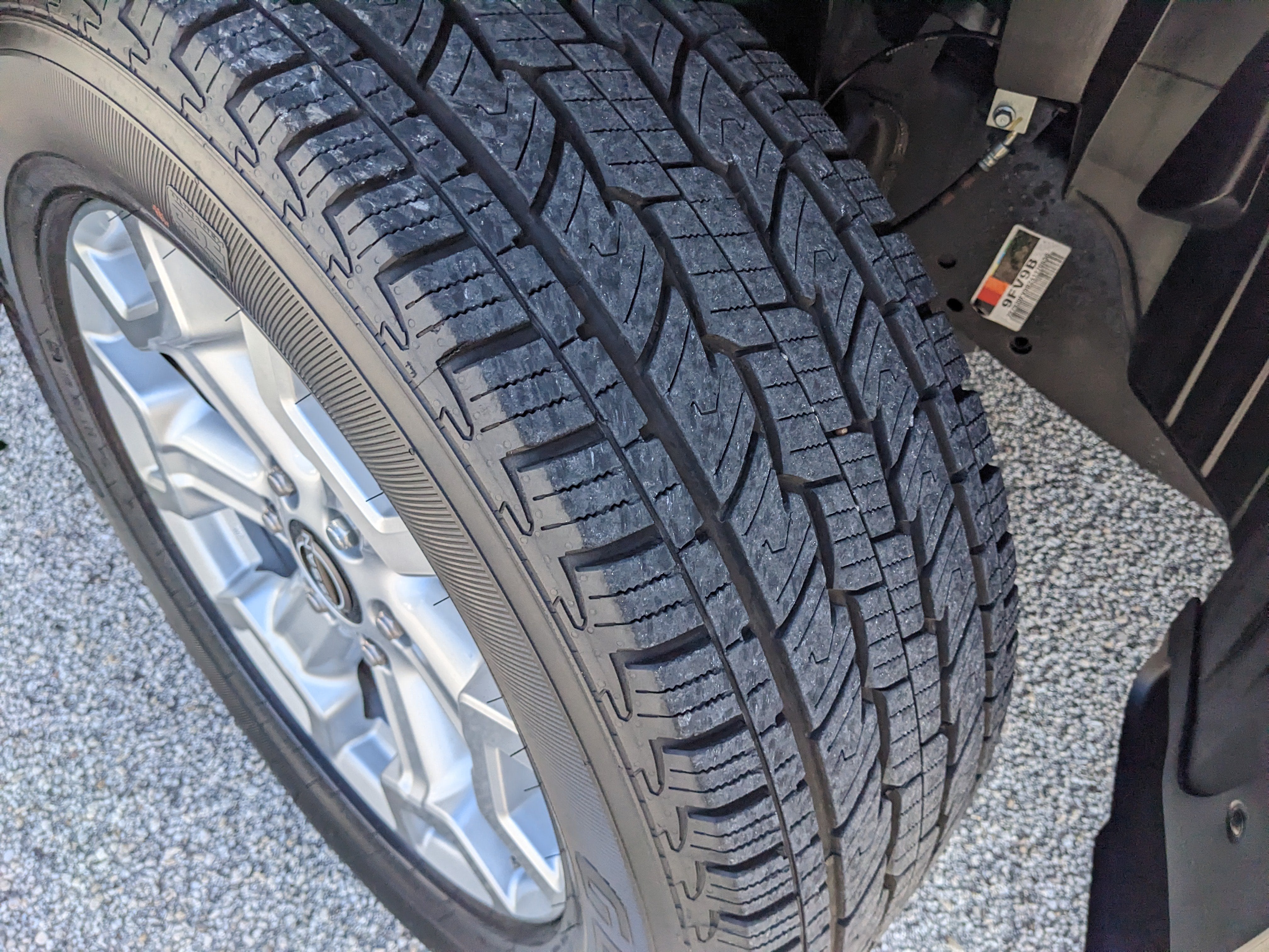 2024 Nissan Titan XD SV