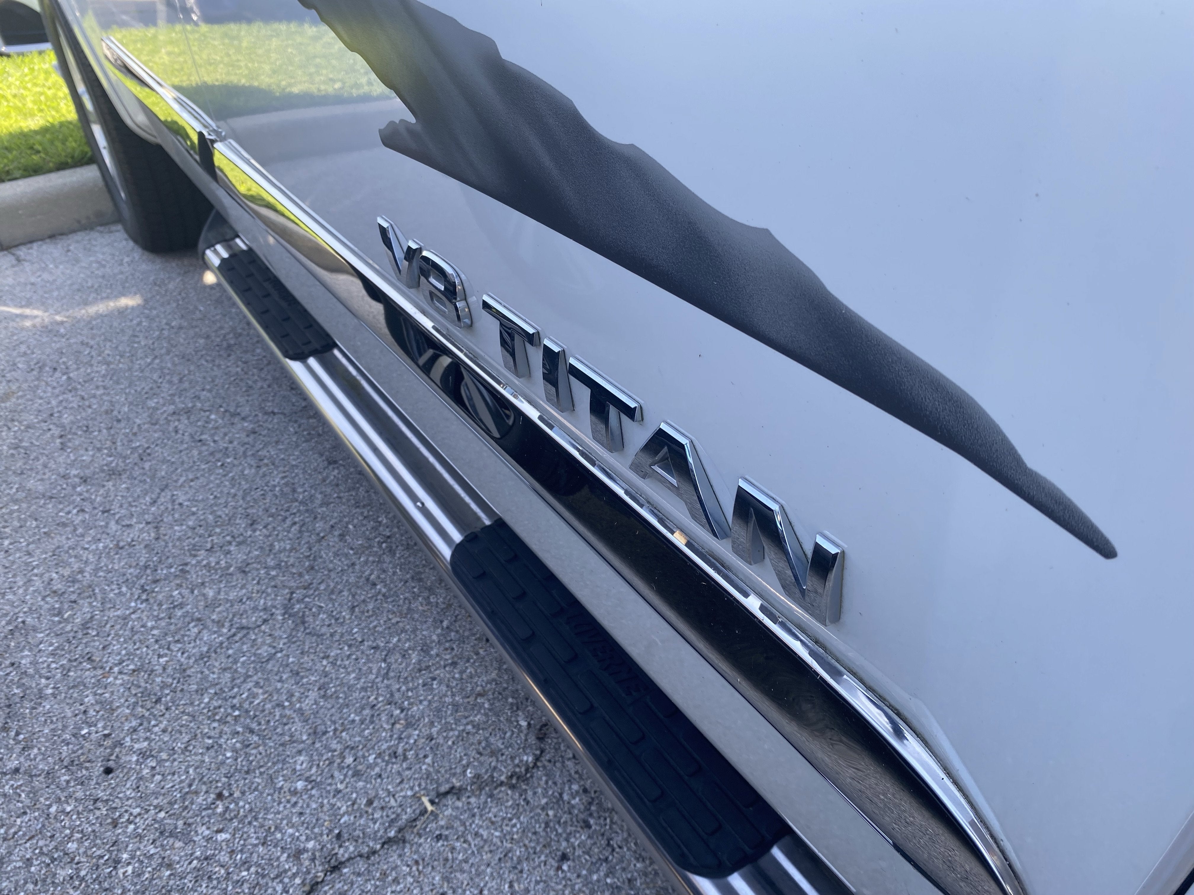 2011 Nissan Titan SL