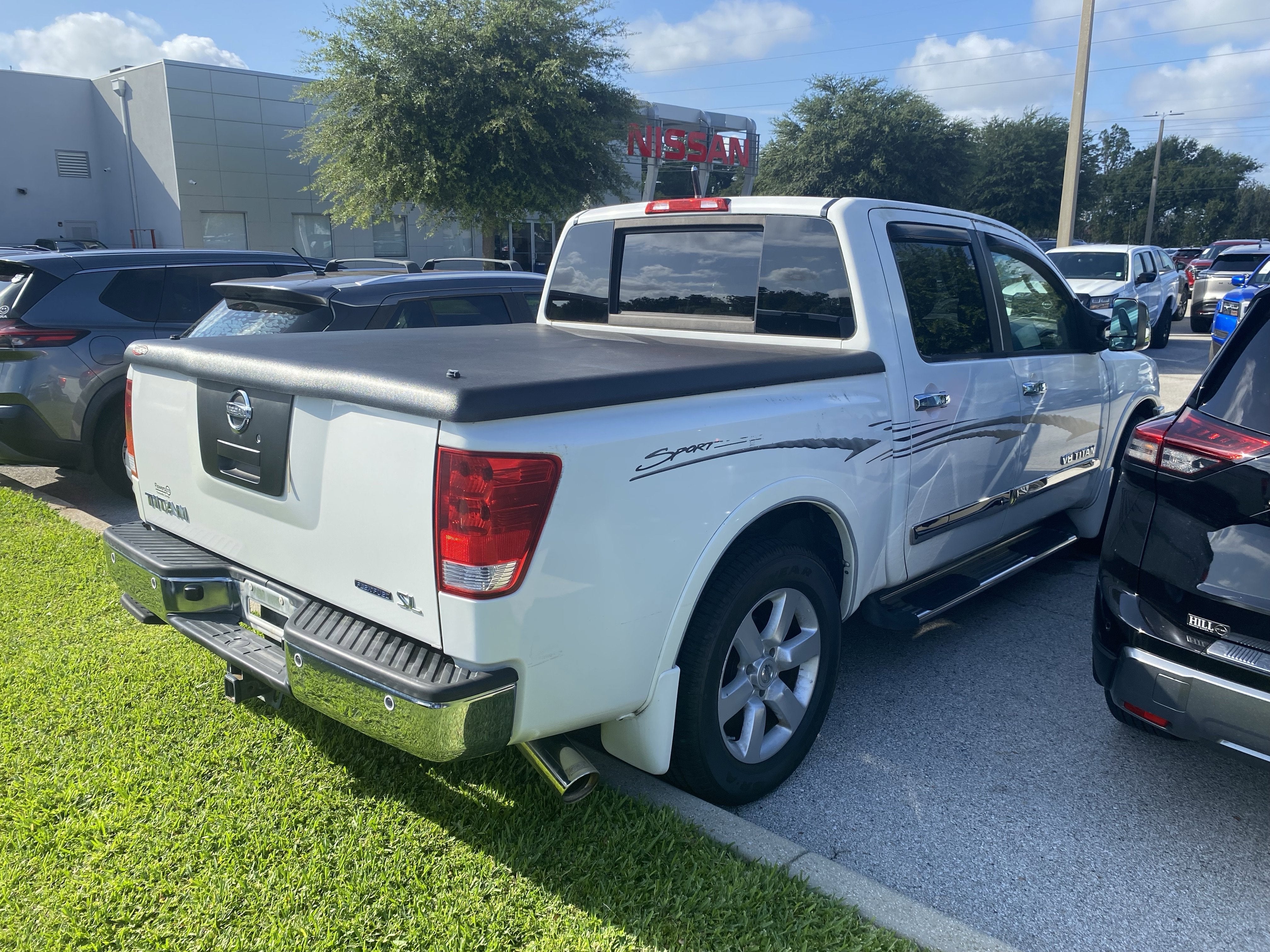 2011 Nissan Titan SL