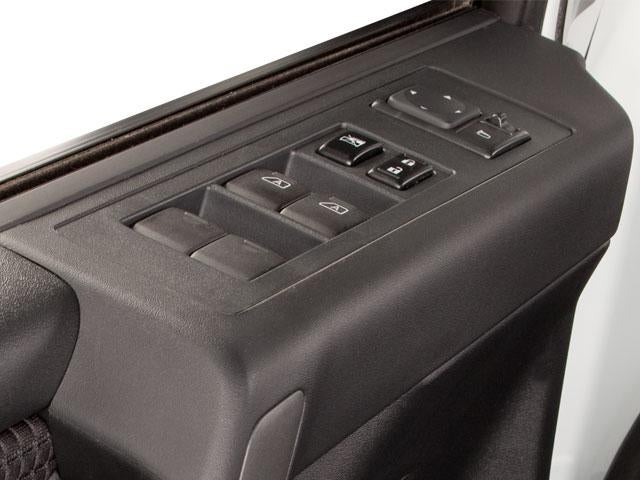 2011 Nissan Titan SL
