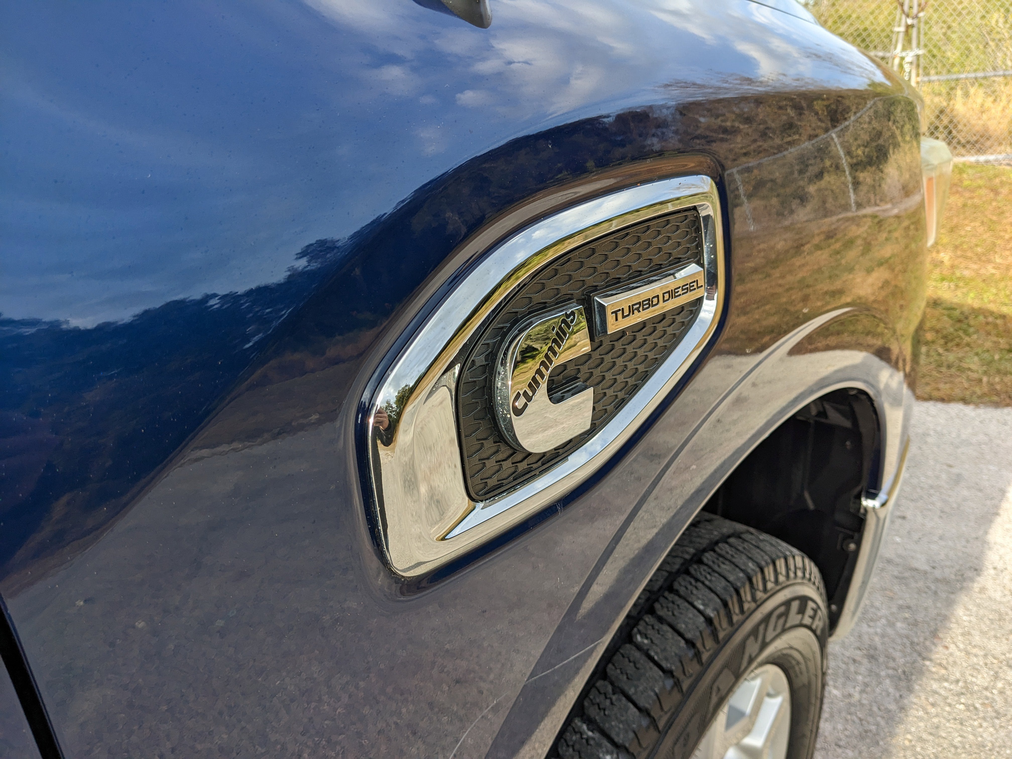 2017 Nissan Titan XD SV