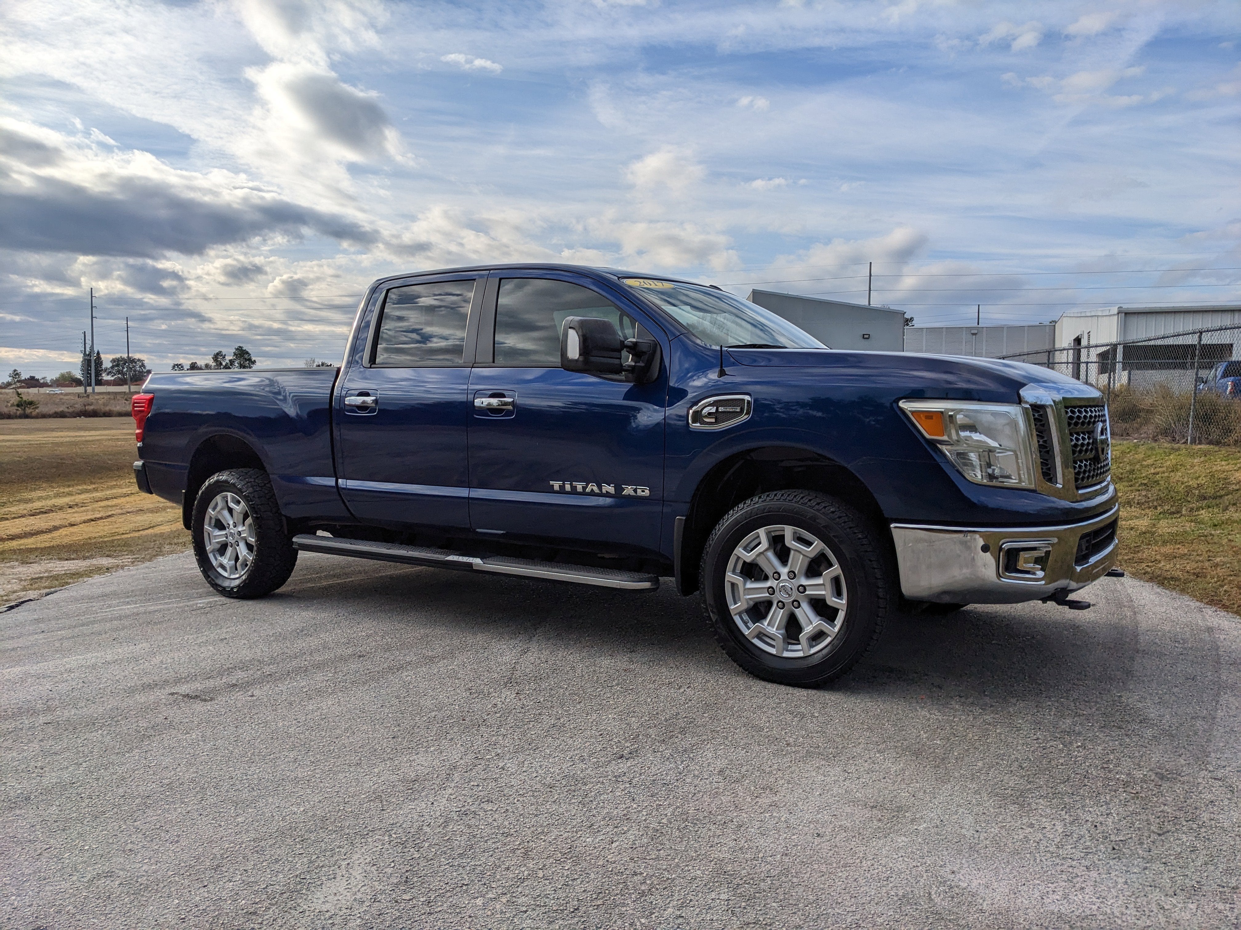 2017 Nissan Titan XD SV