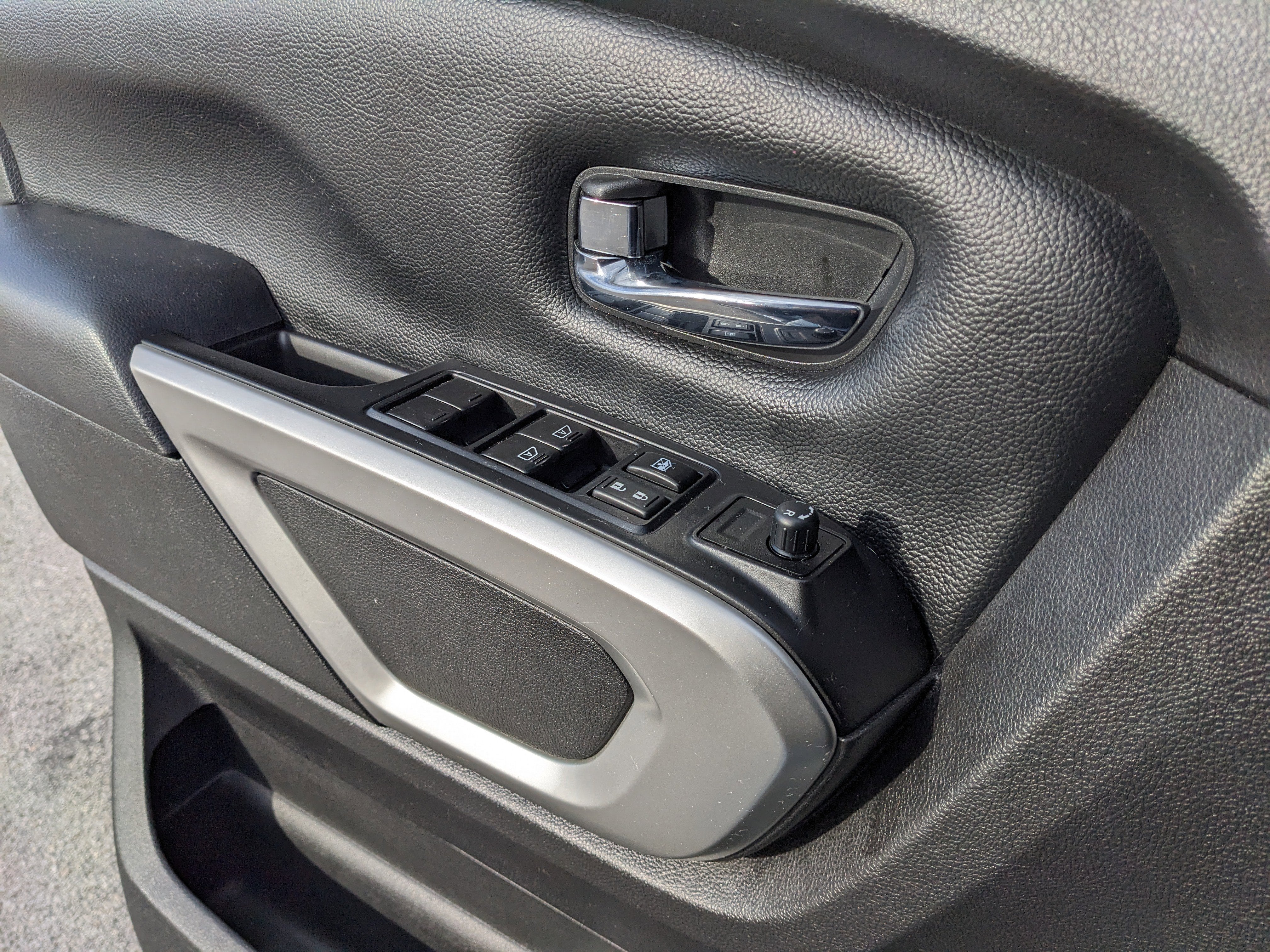 2017 Nissan Titan XD SV