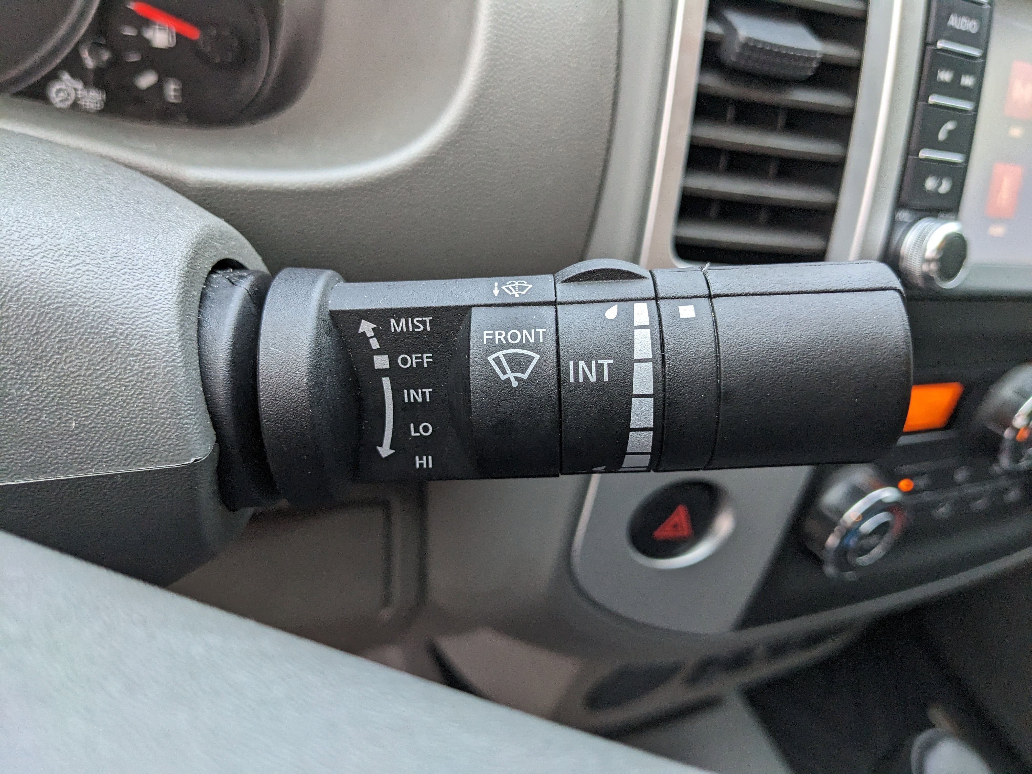 2020 Nissan Frontier SV