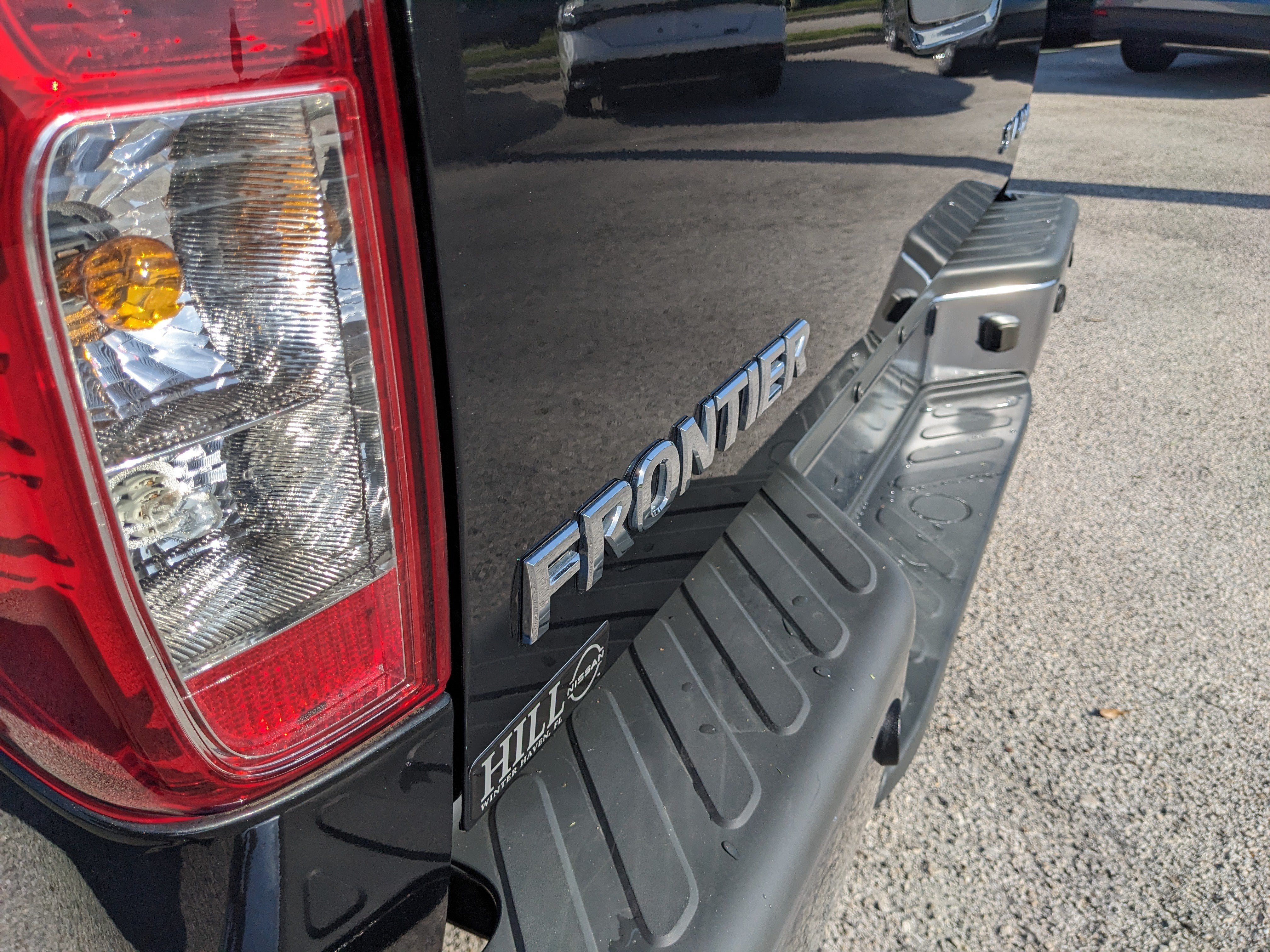 2021 Nissan Frontier SV