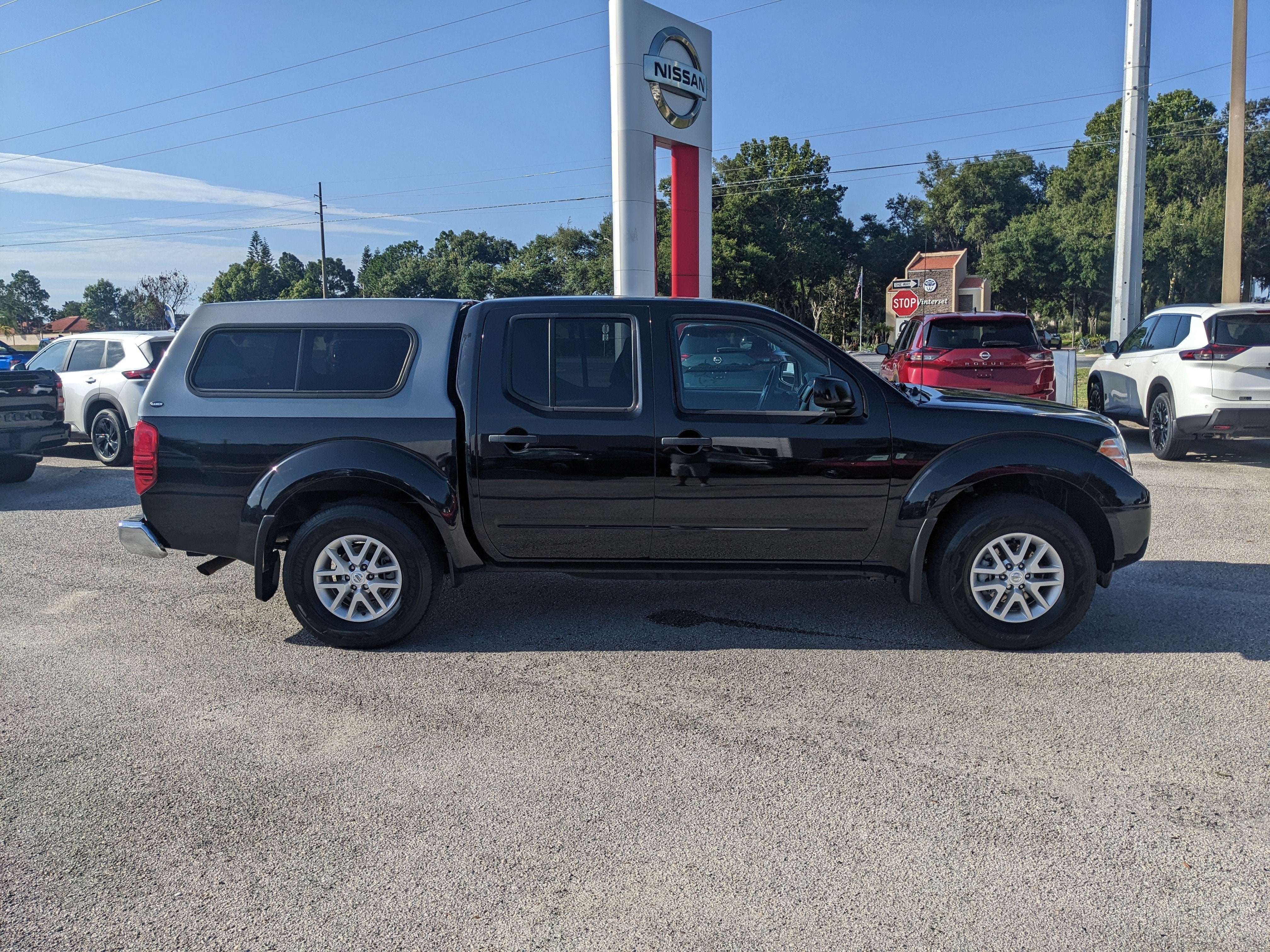 2021 Nissan Frontier SV