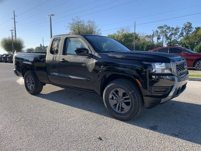 2025 Nissan Frontier SV