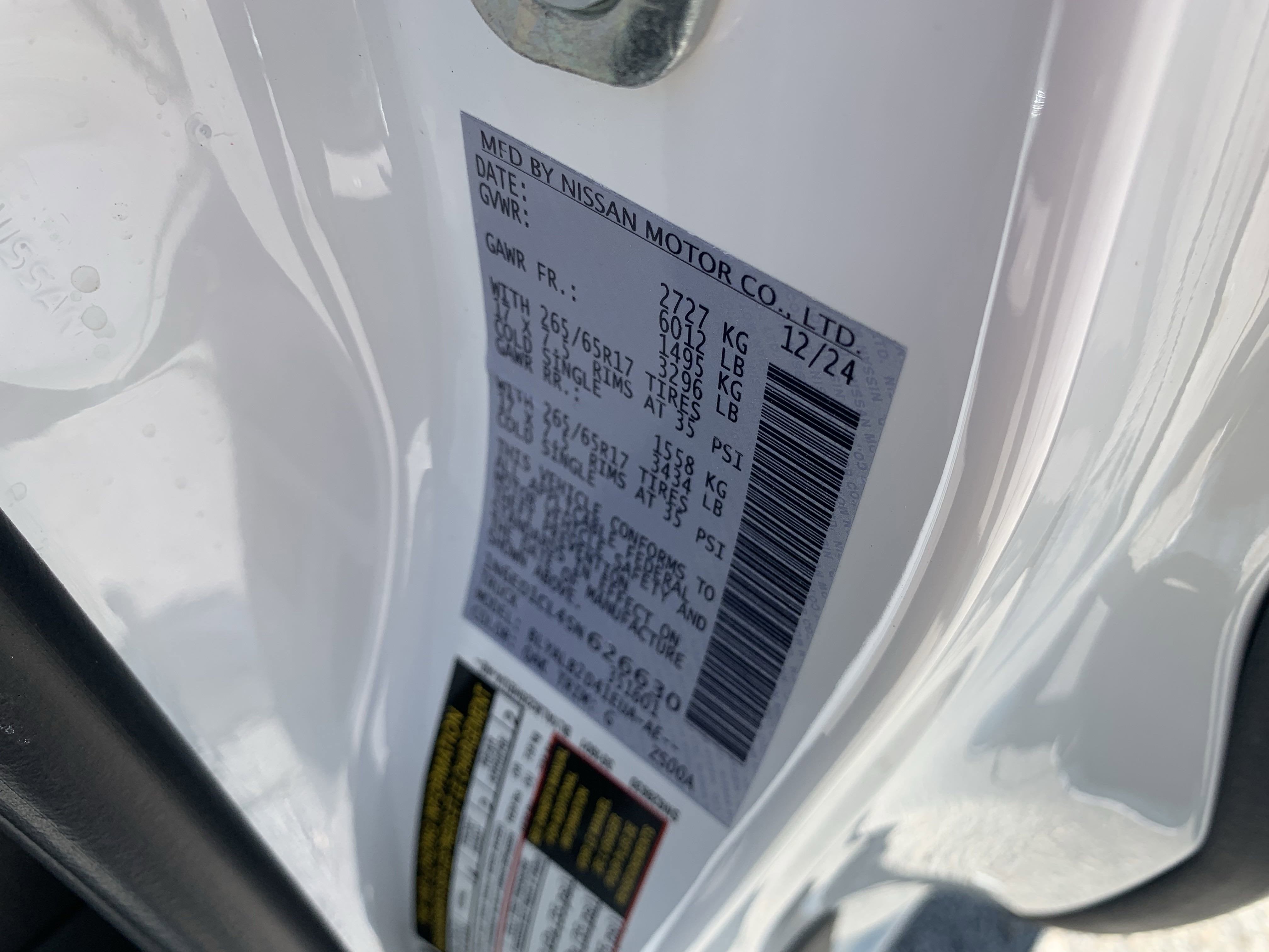 2025 Nissan Frontier SV