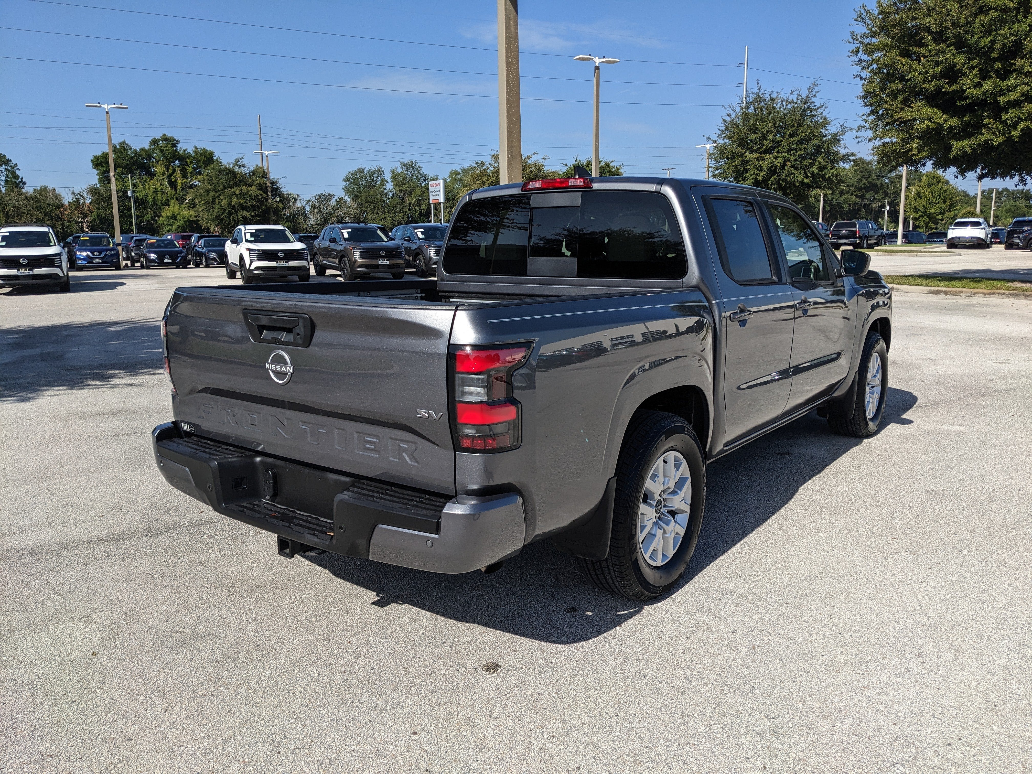 2024 Nissan Frontier SV