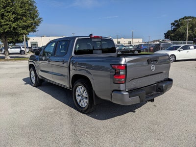 2024 Nissan Frontier SV