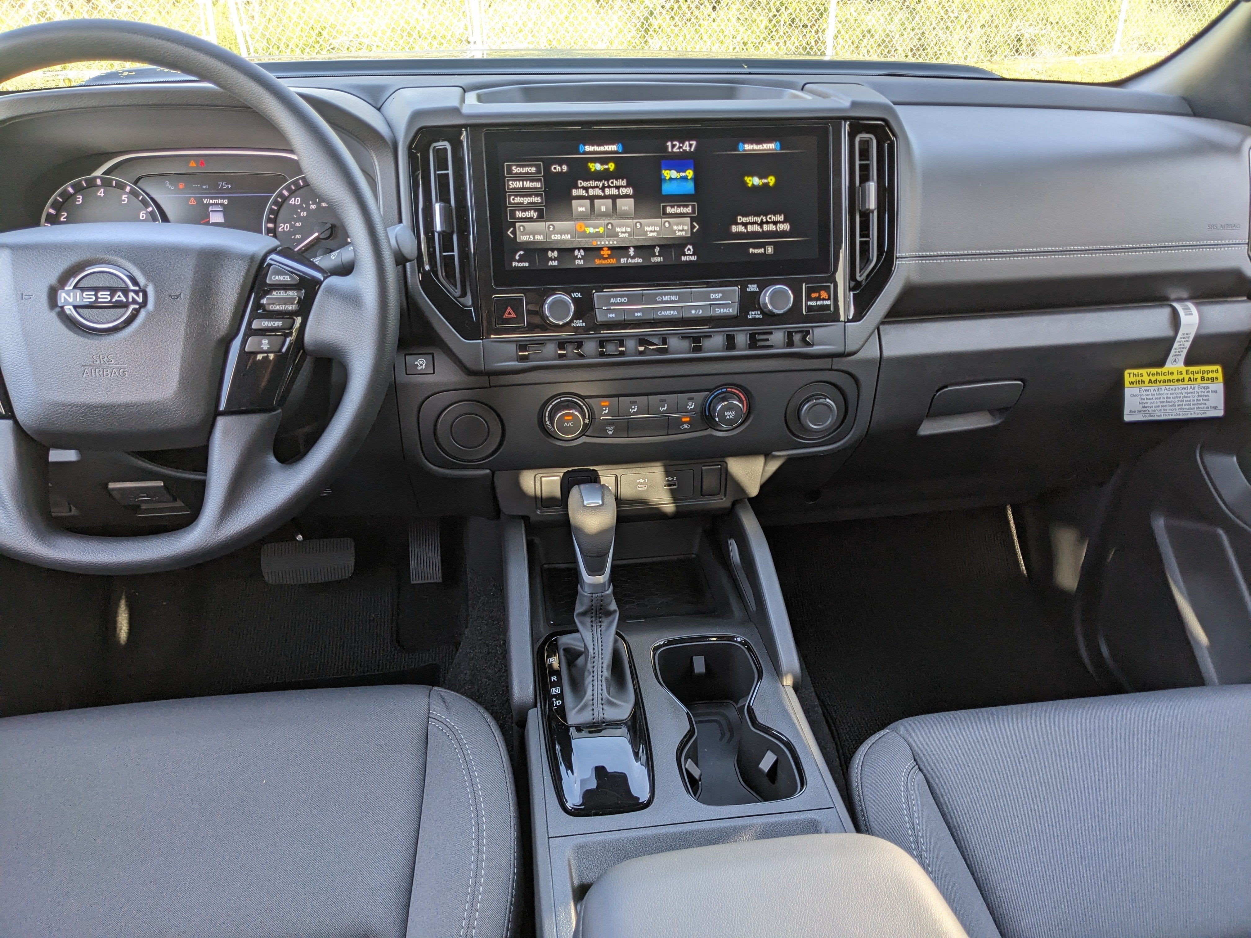 2027 Nissan Frontier SV