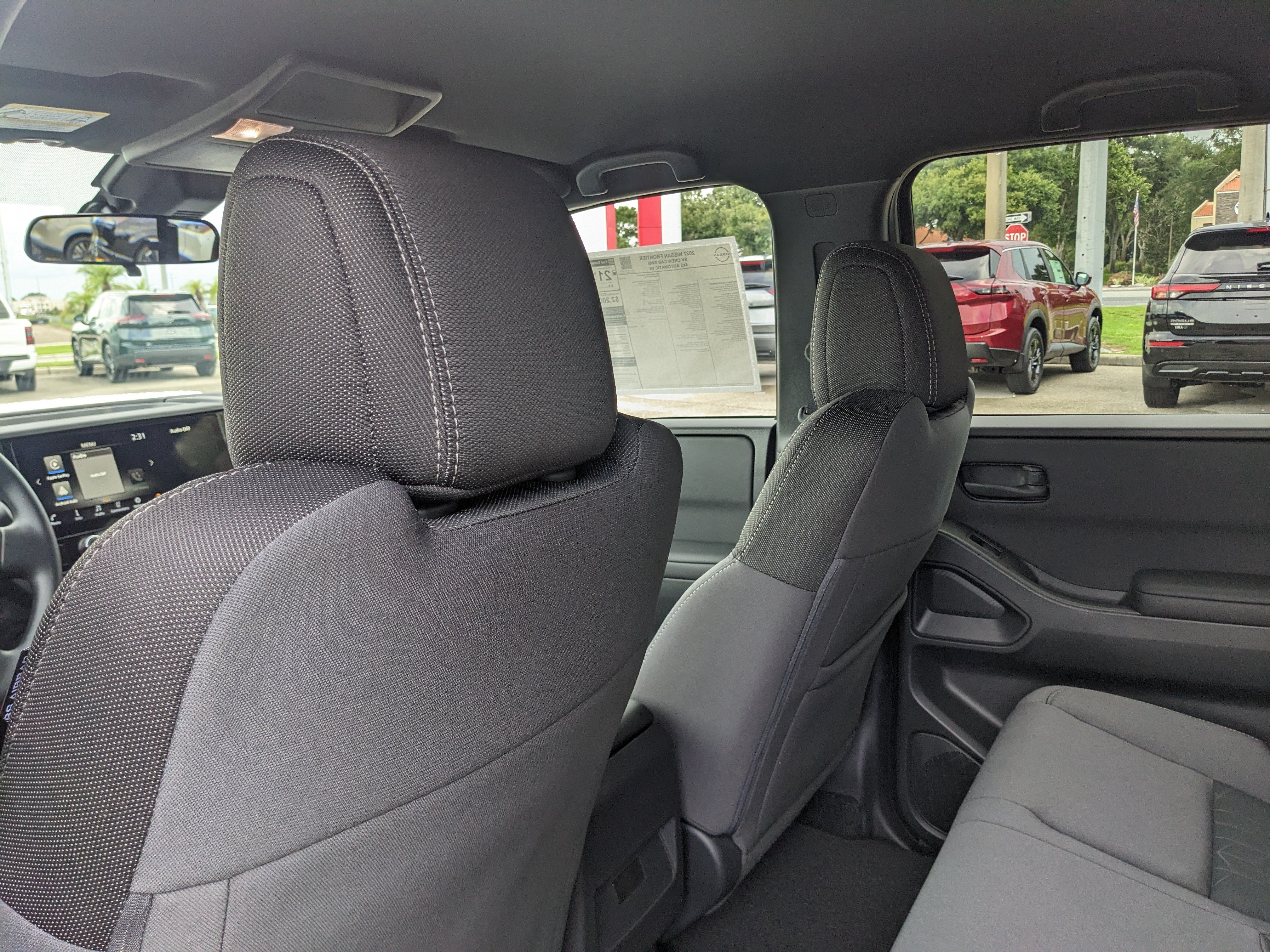 2027 Nissan Frontier SV
