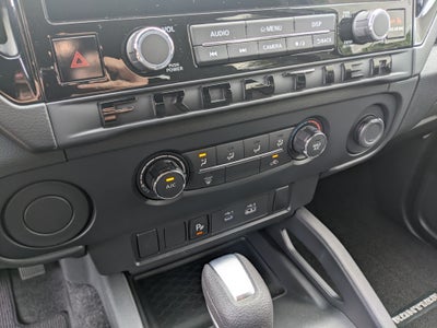 2027 Nissan Frontier SV