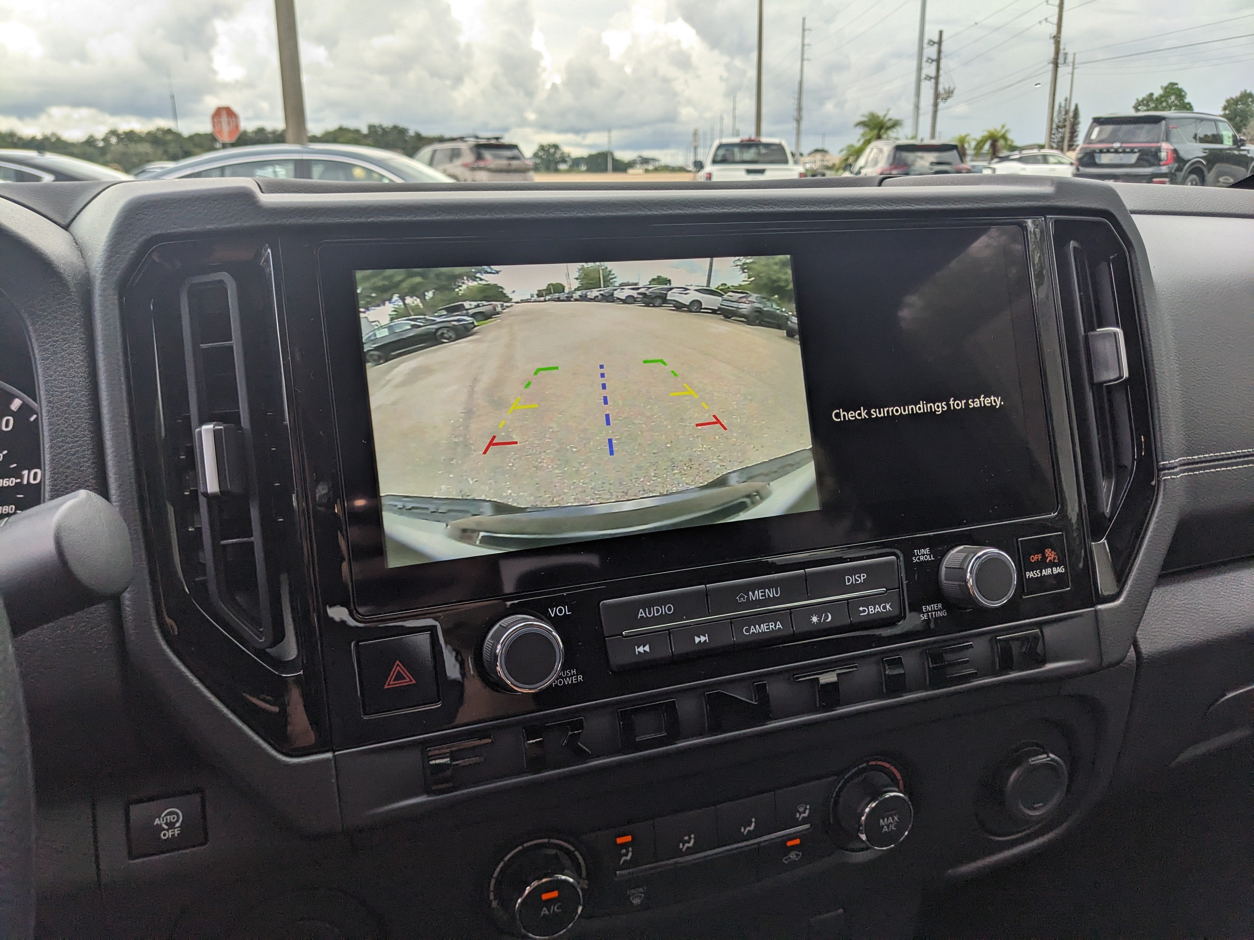 2027 Nissan Frontier SV