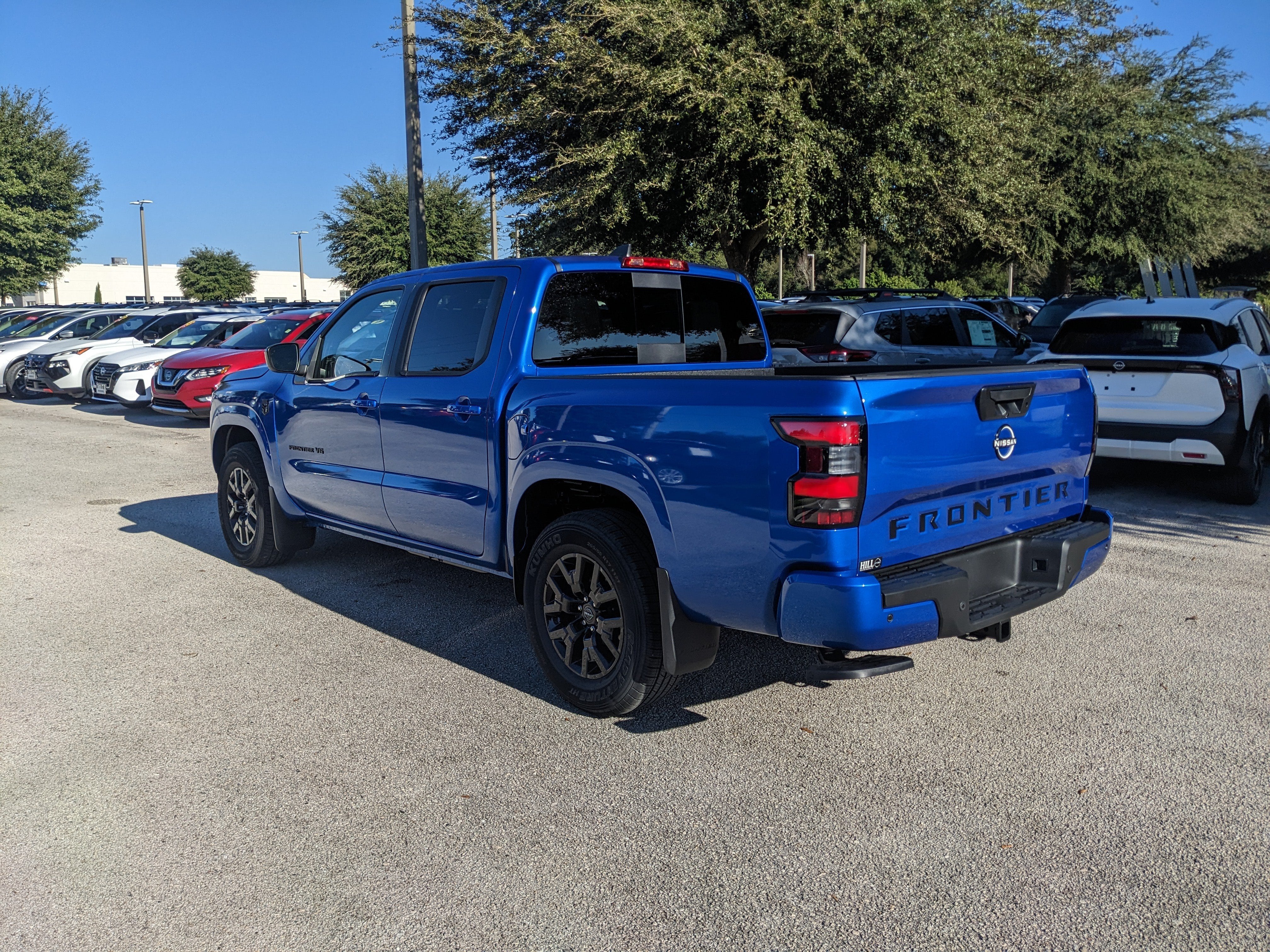 2027 Nissan Frontier SV