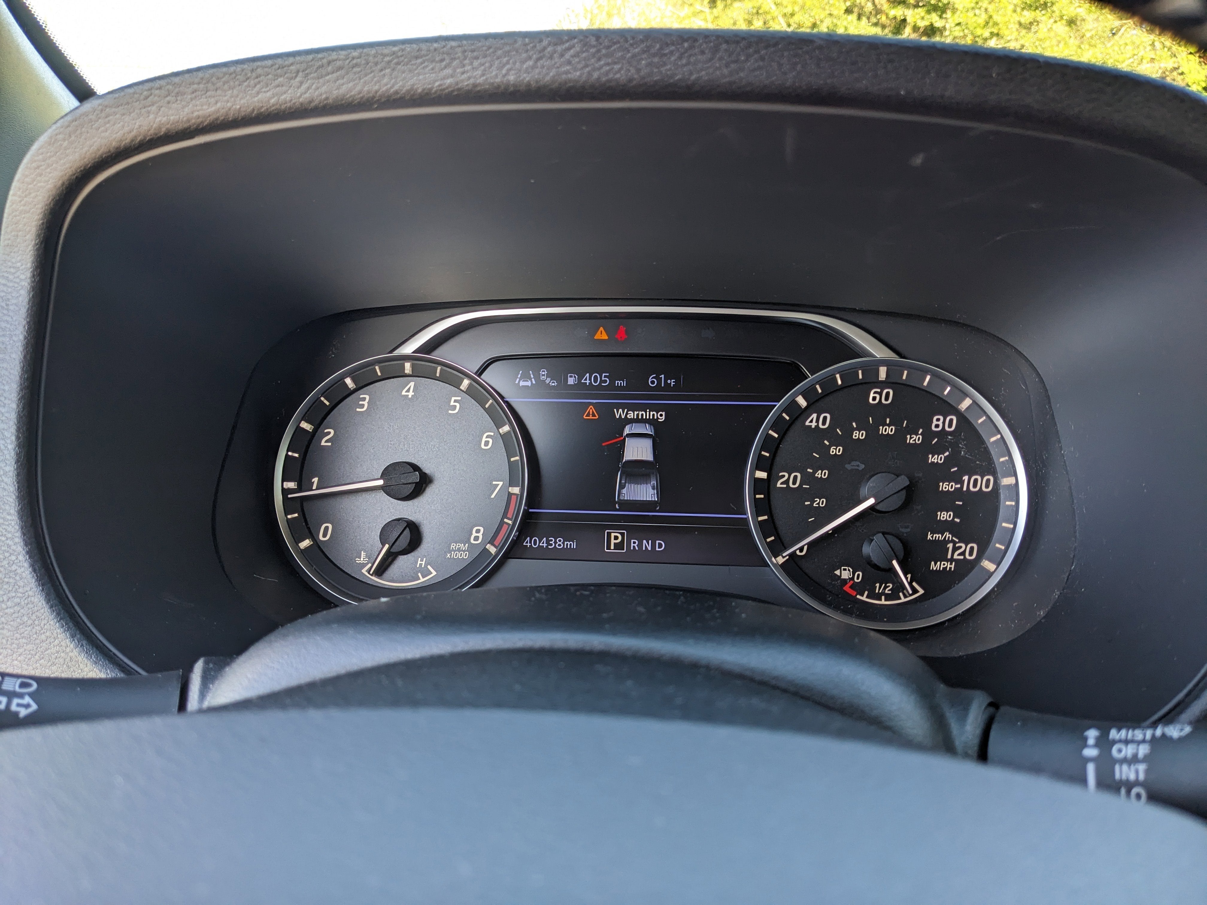 2023 Nissan Frontier SV