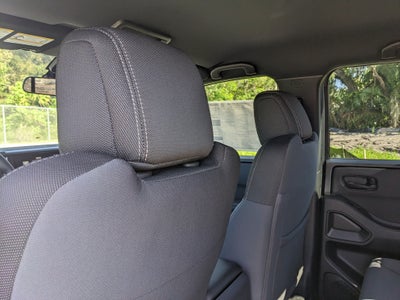 2027 Nissan Frontier SV