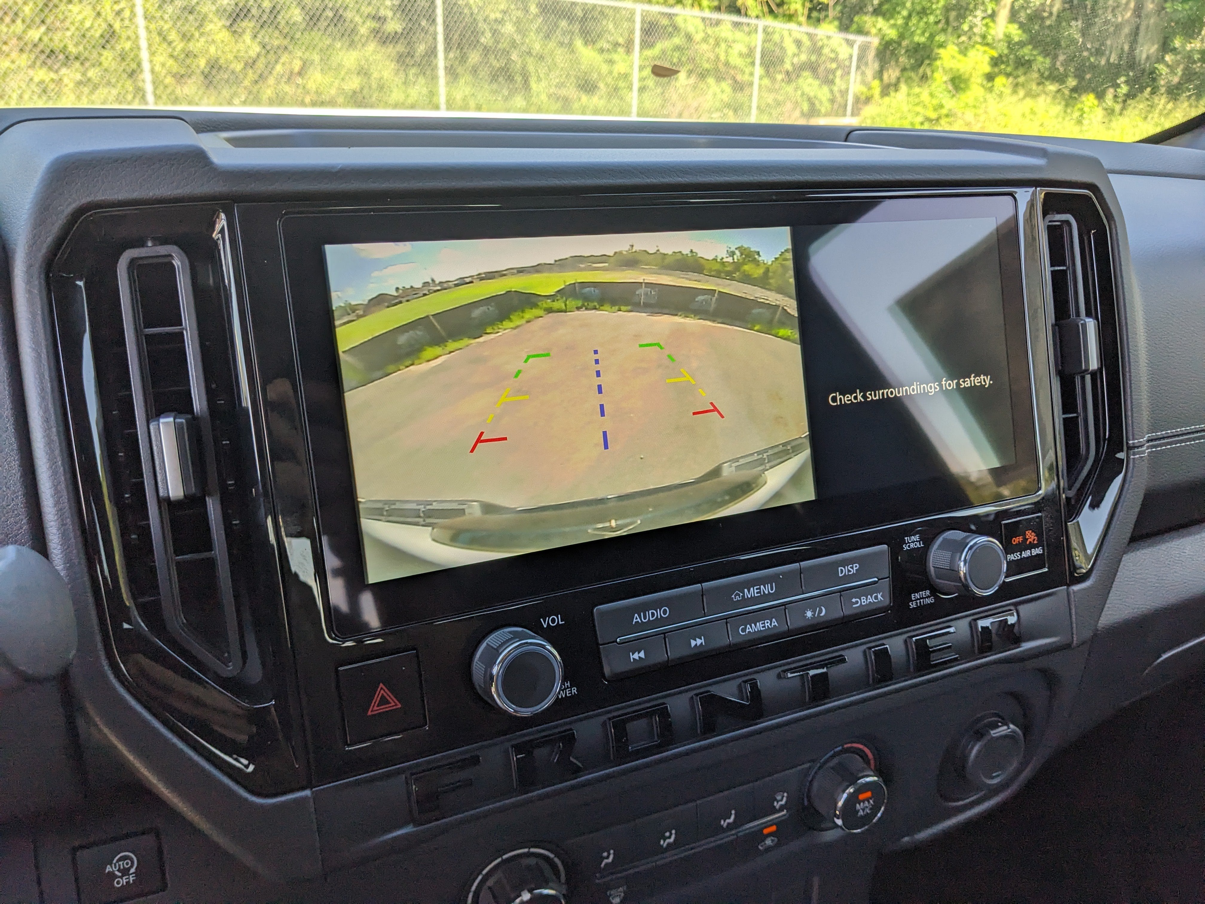2027 Nissan Frontier SV