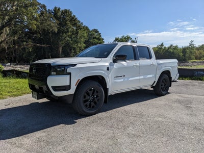 2027 Nissan Frontier SV