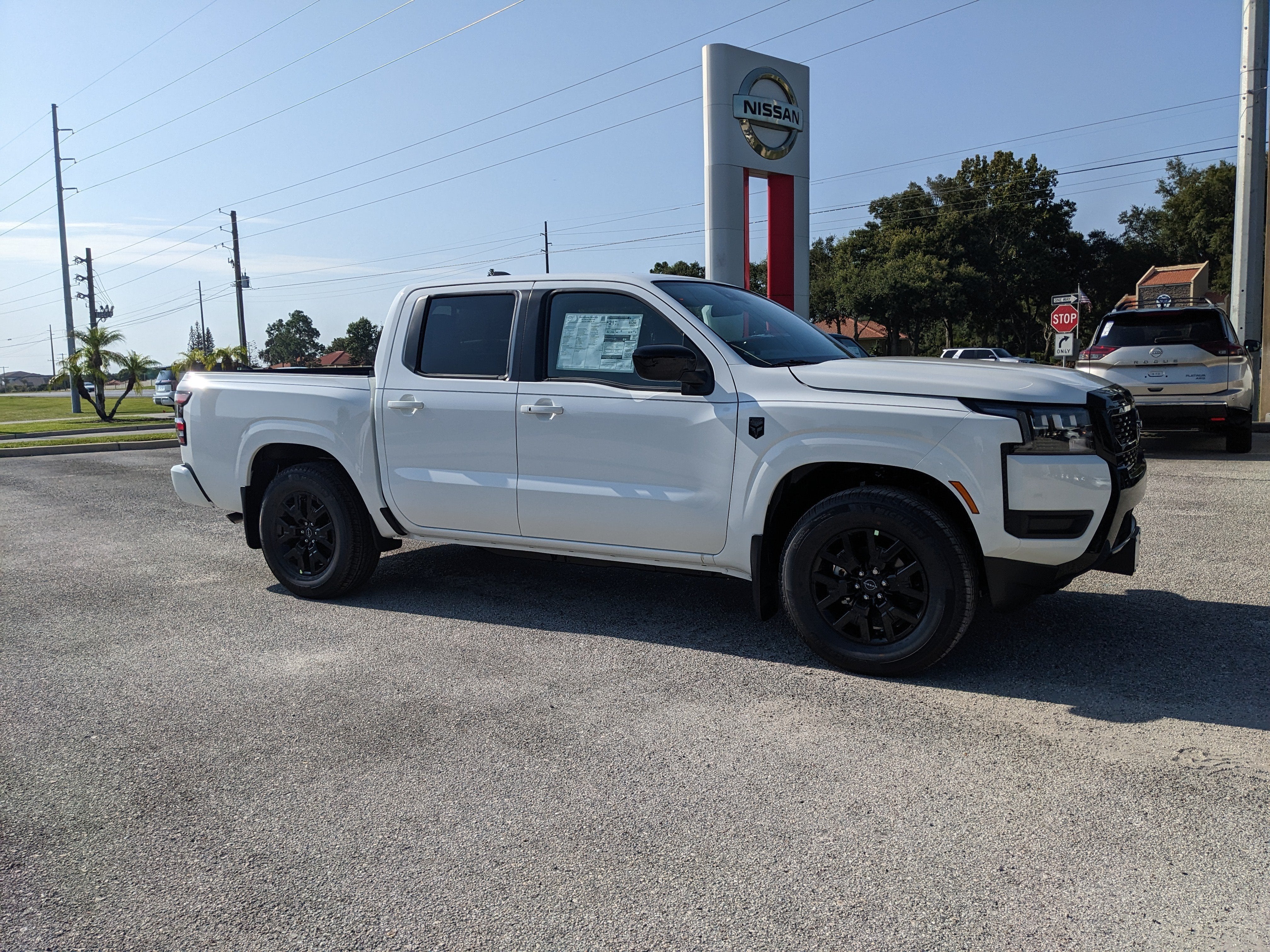 2026 Nissan Frontier SV