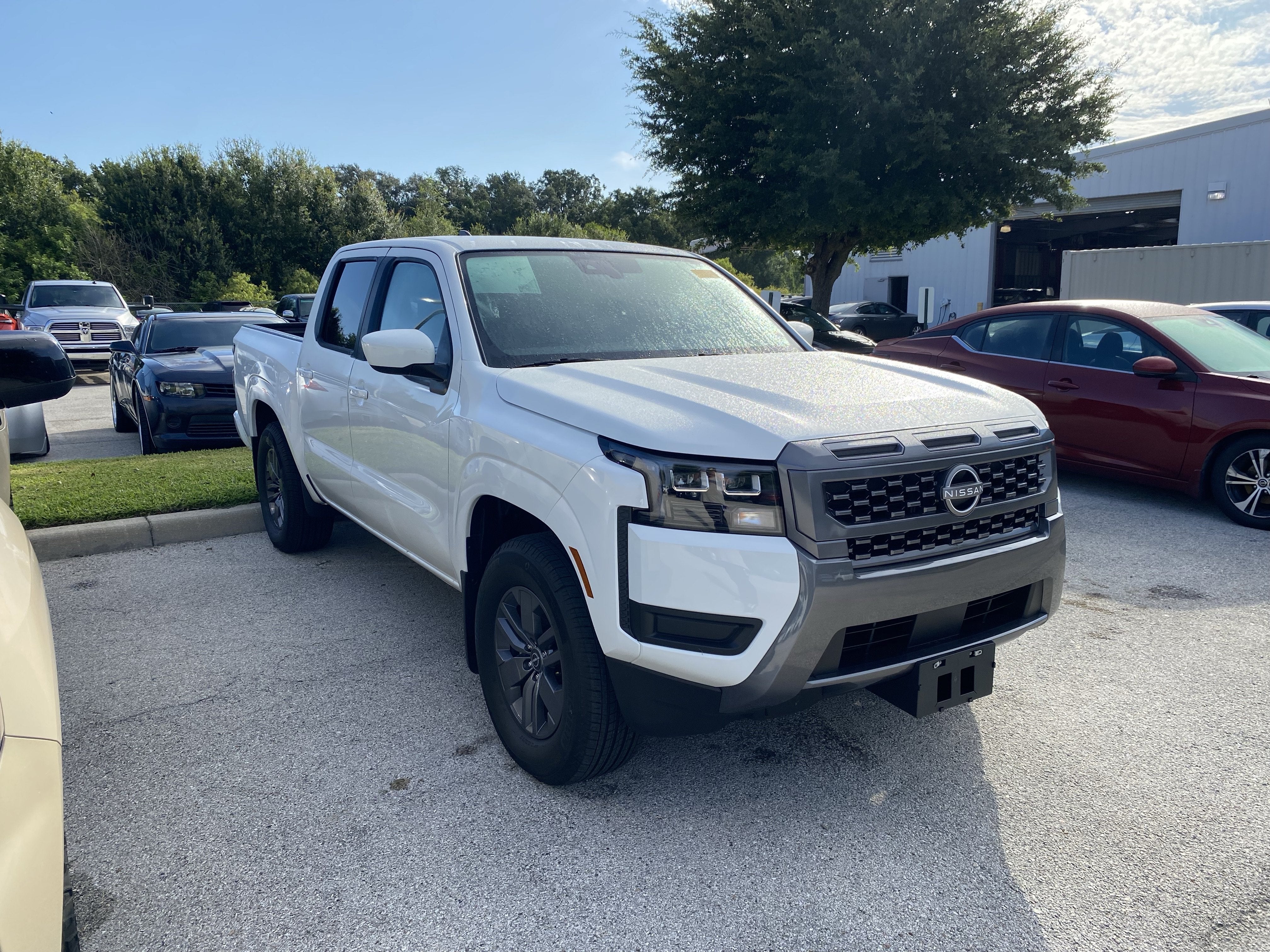 2026 Nissan Frontier SV