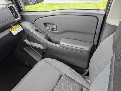 2027 Nissan Frontier SV