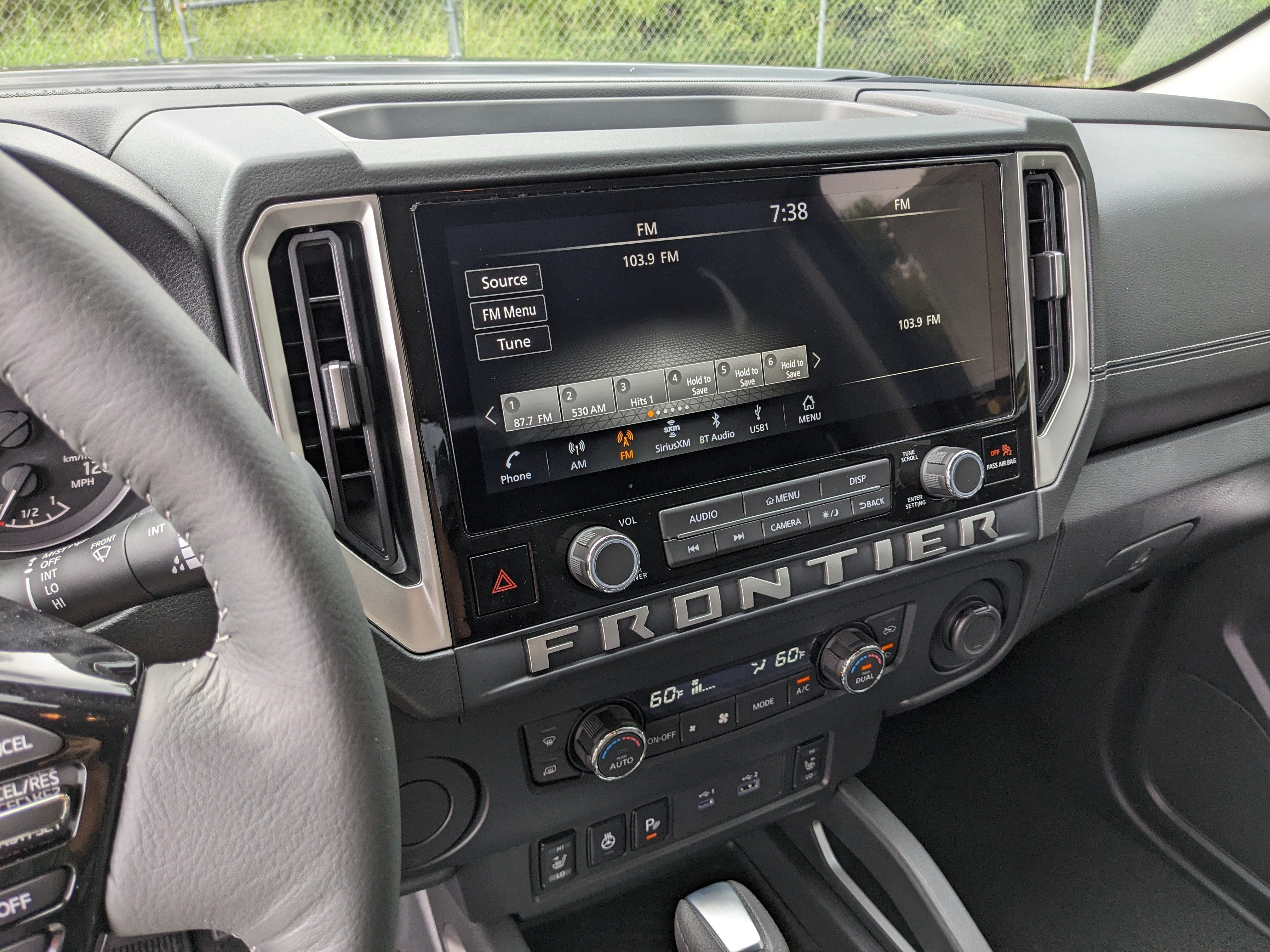 2027 Nissan Frontier SV