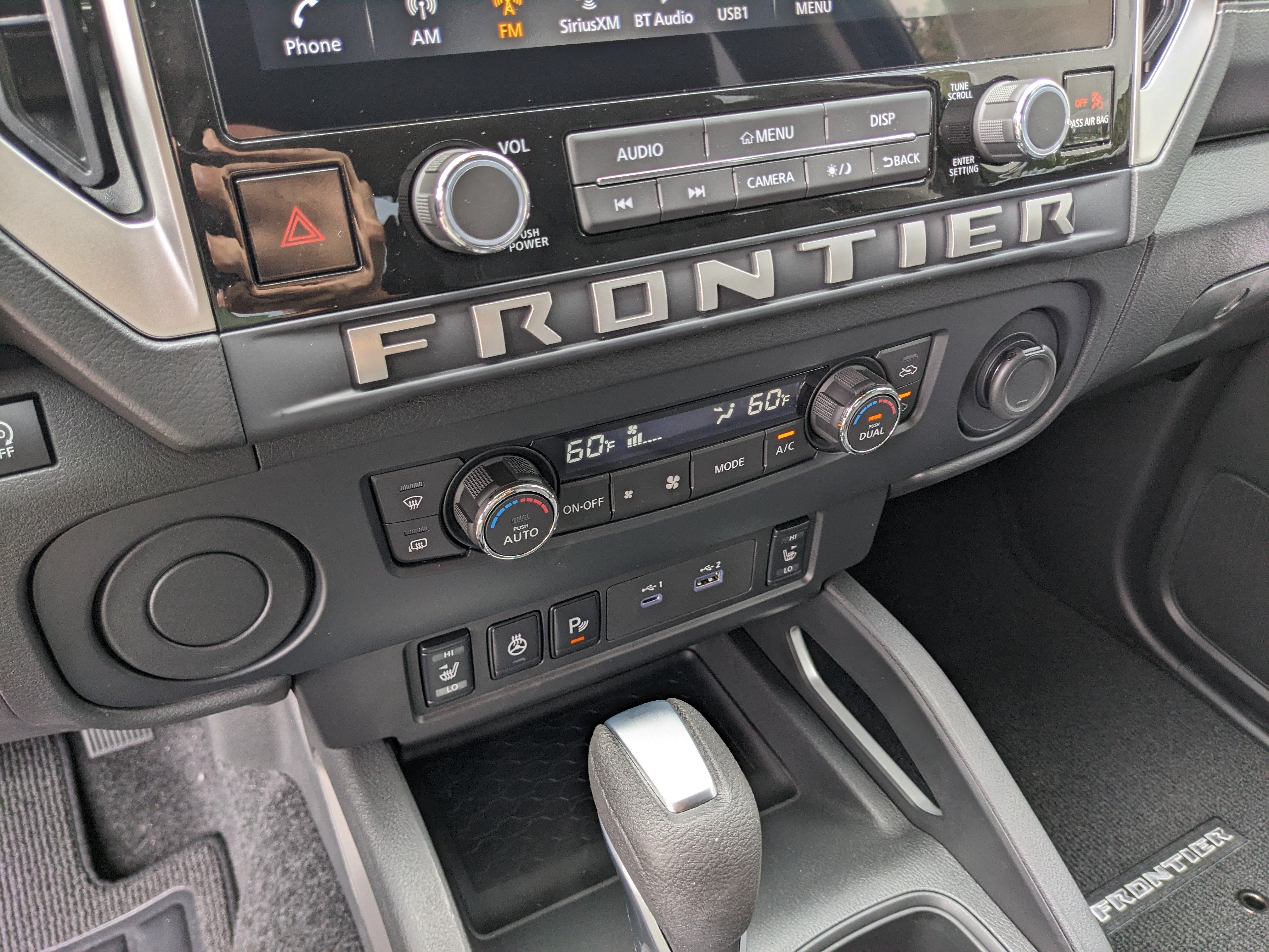 2027 Nissan Frontier SV