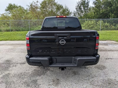 2027 Nissan Frontier SV
