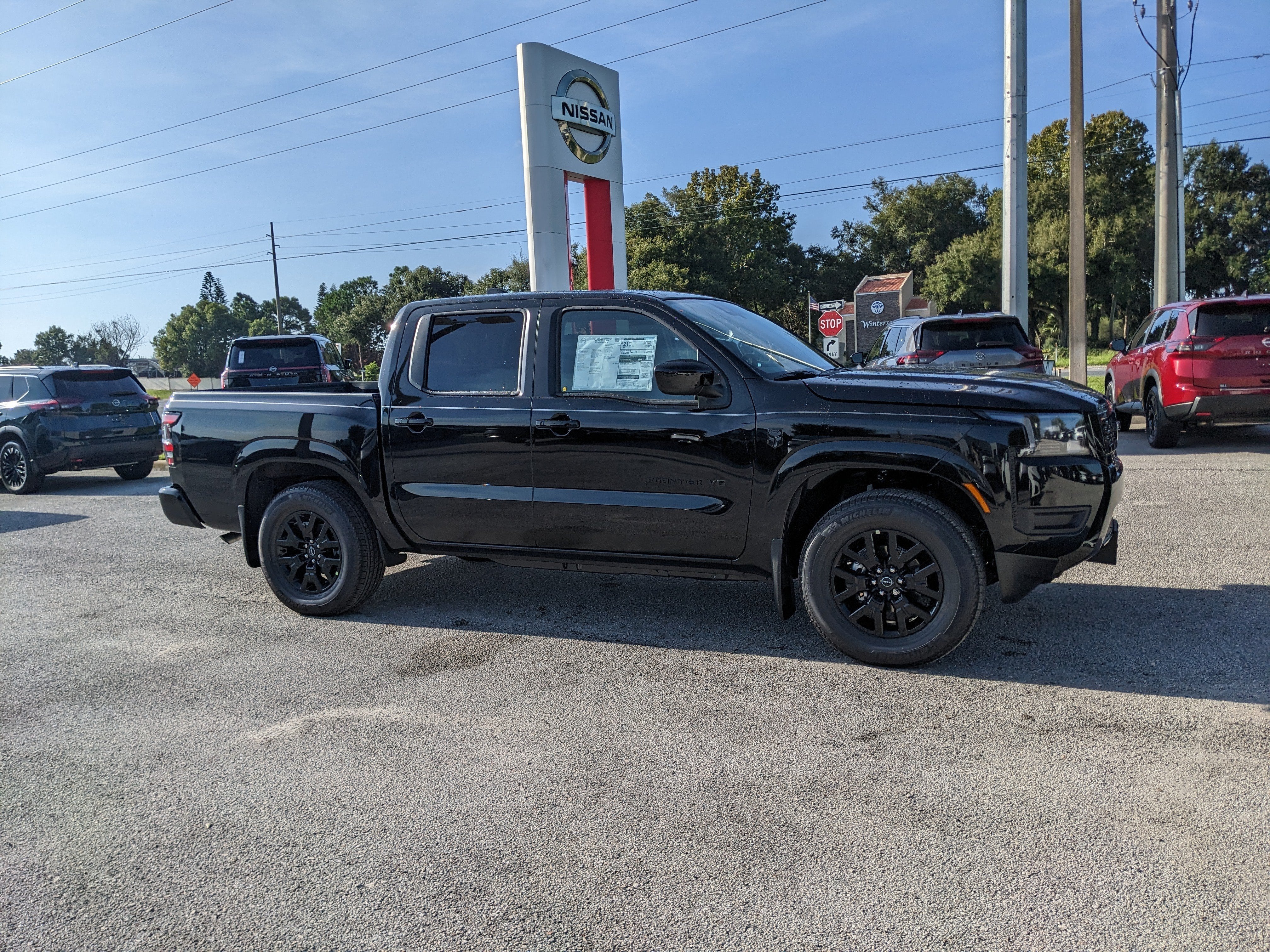 2027 Nissan Frontier SV