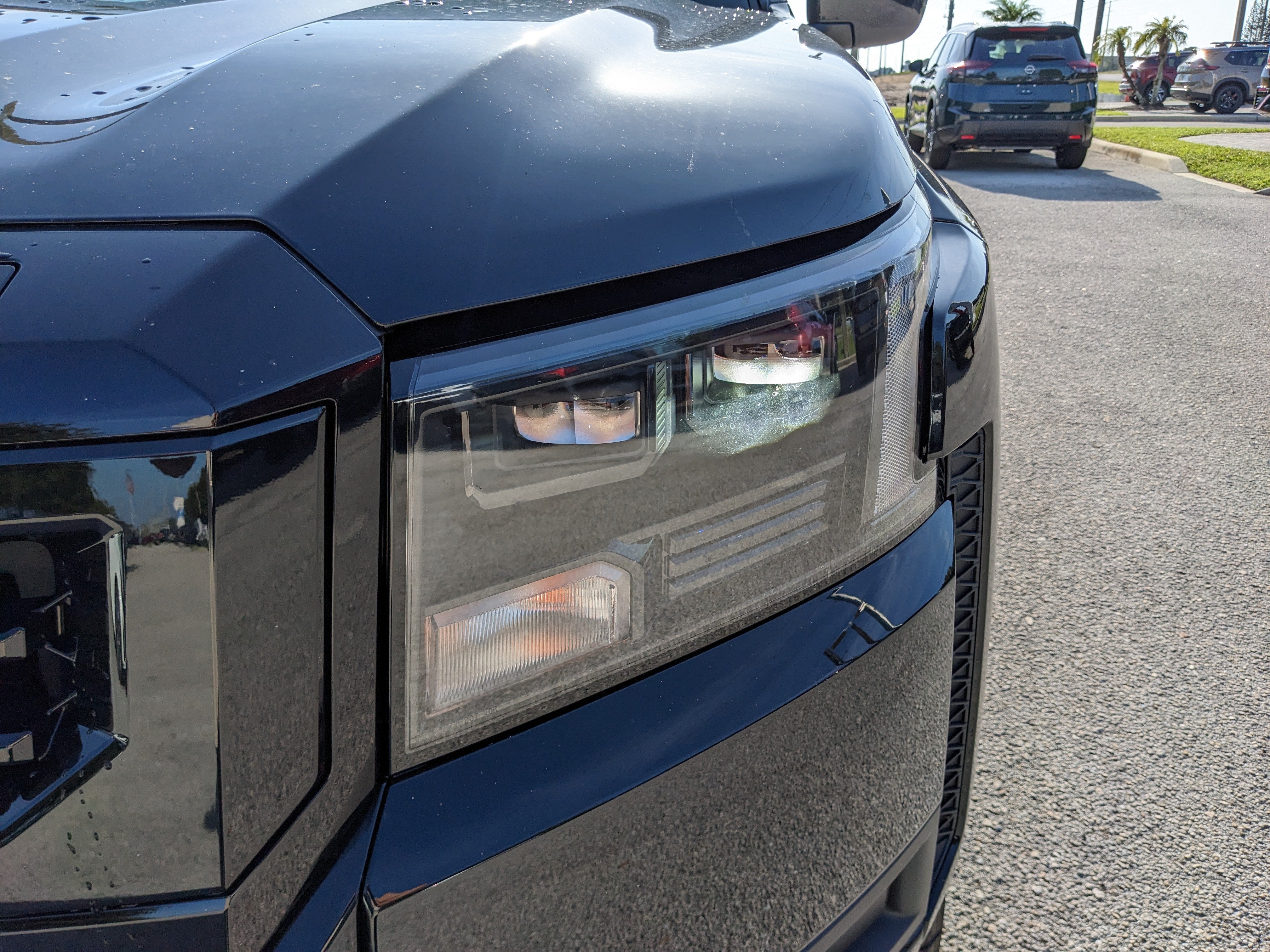 2027 Nissan Frontier SV