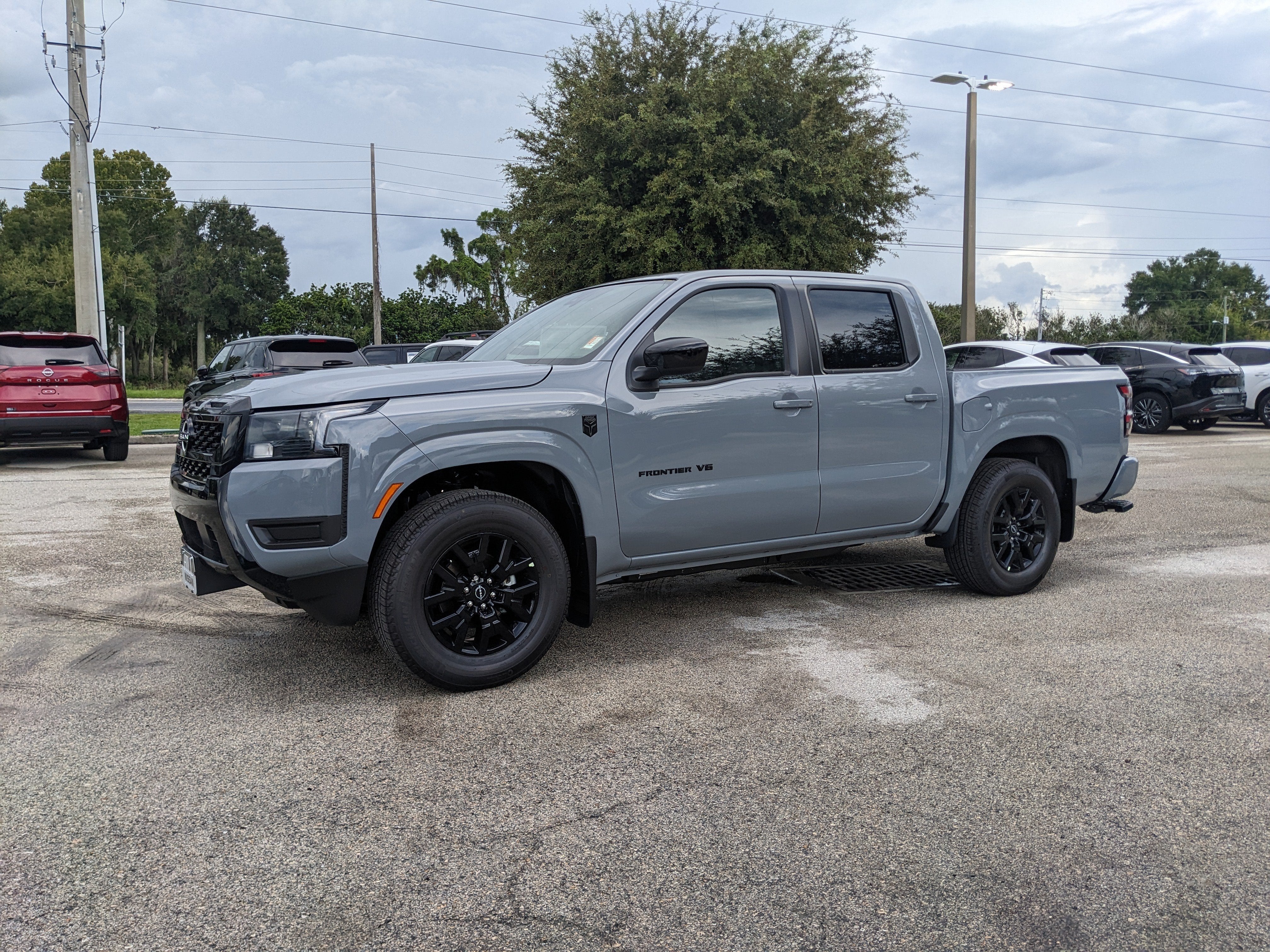 2027 Nissan Frontier SV