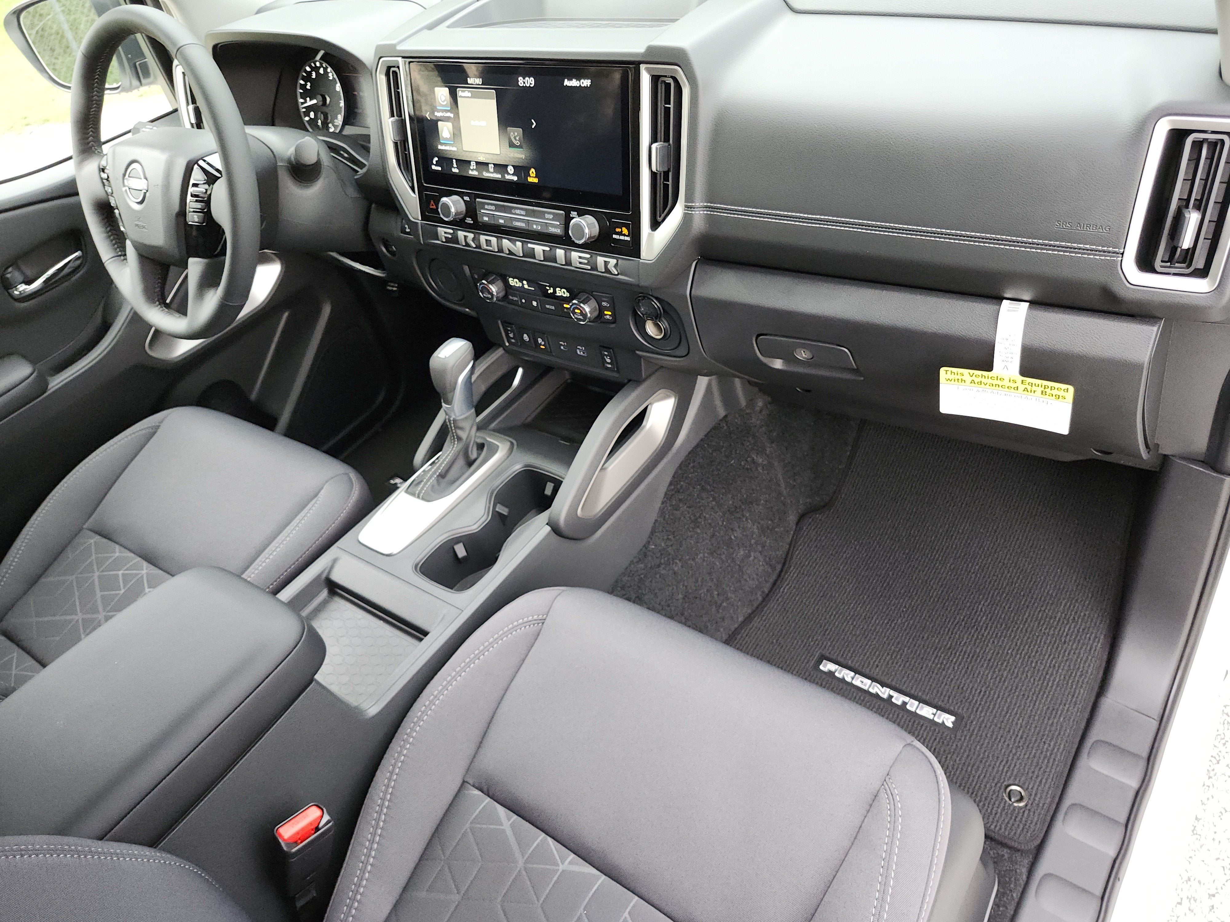 2027 Nissan Frontier SV