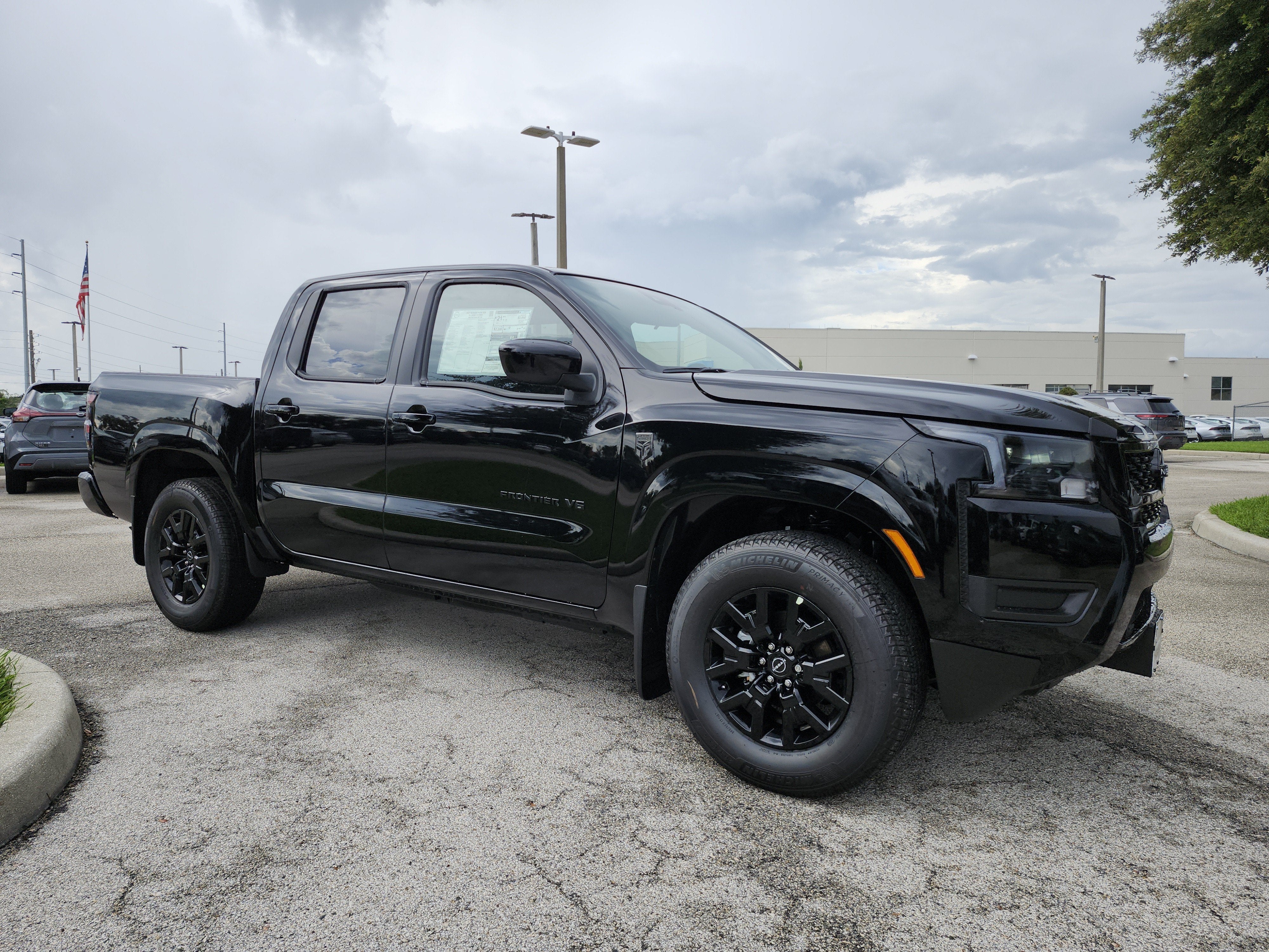 2027 Nissan Frontier SV