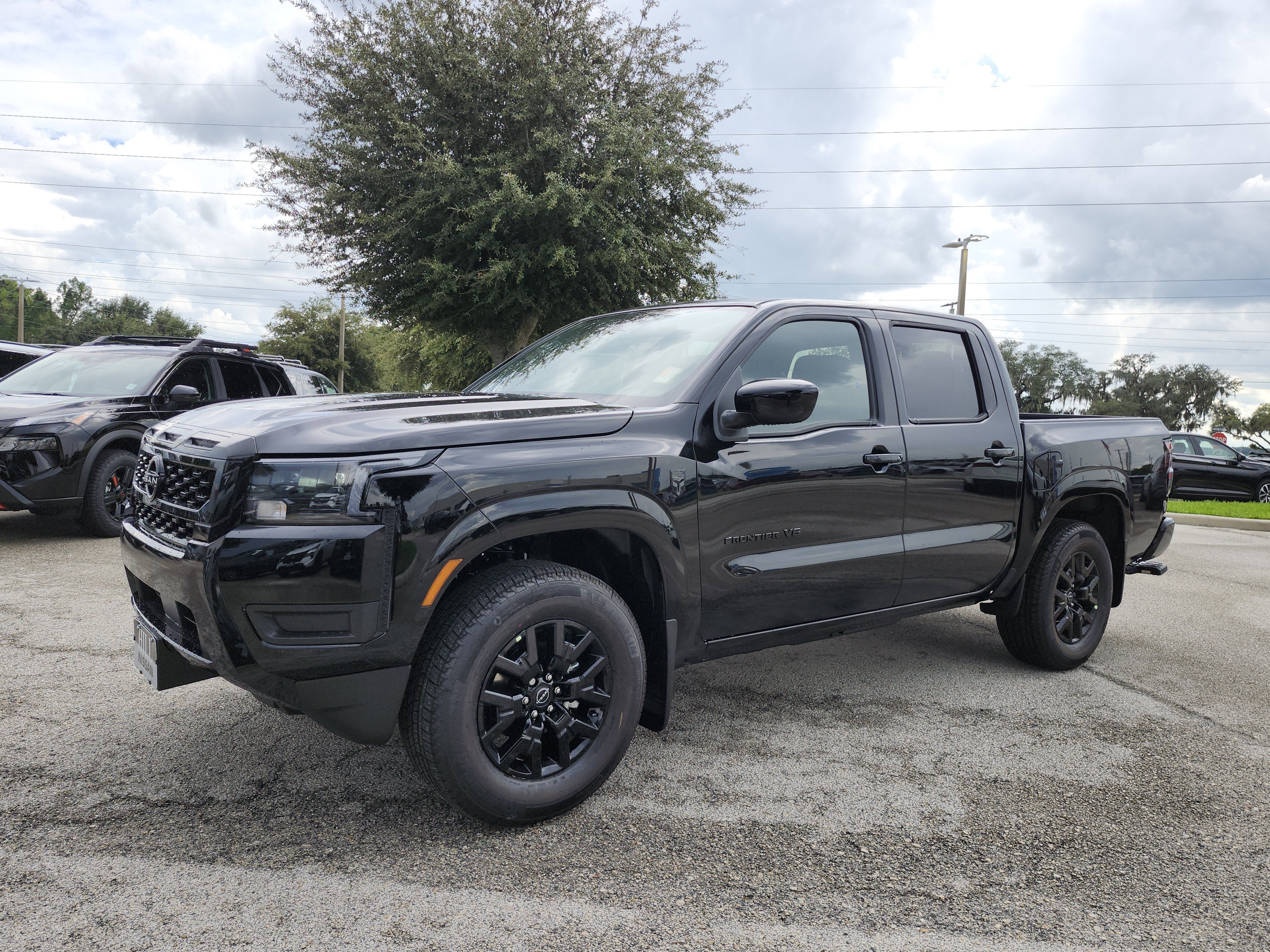 2027 Nissan Frontier SV