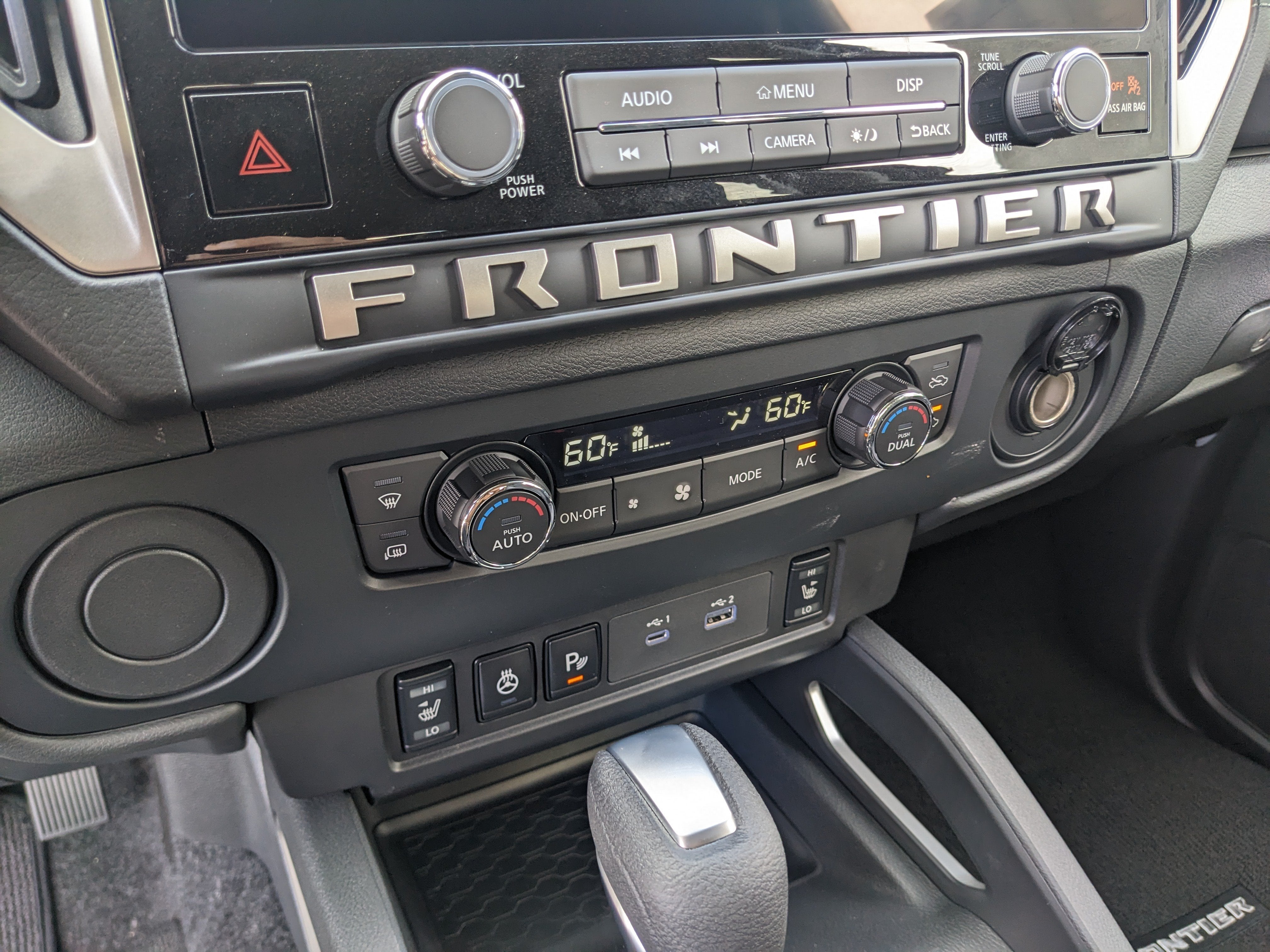 2027 Nissan Frontier SV
