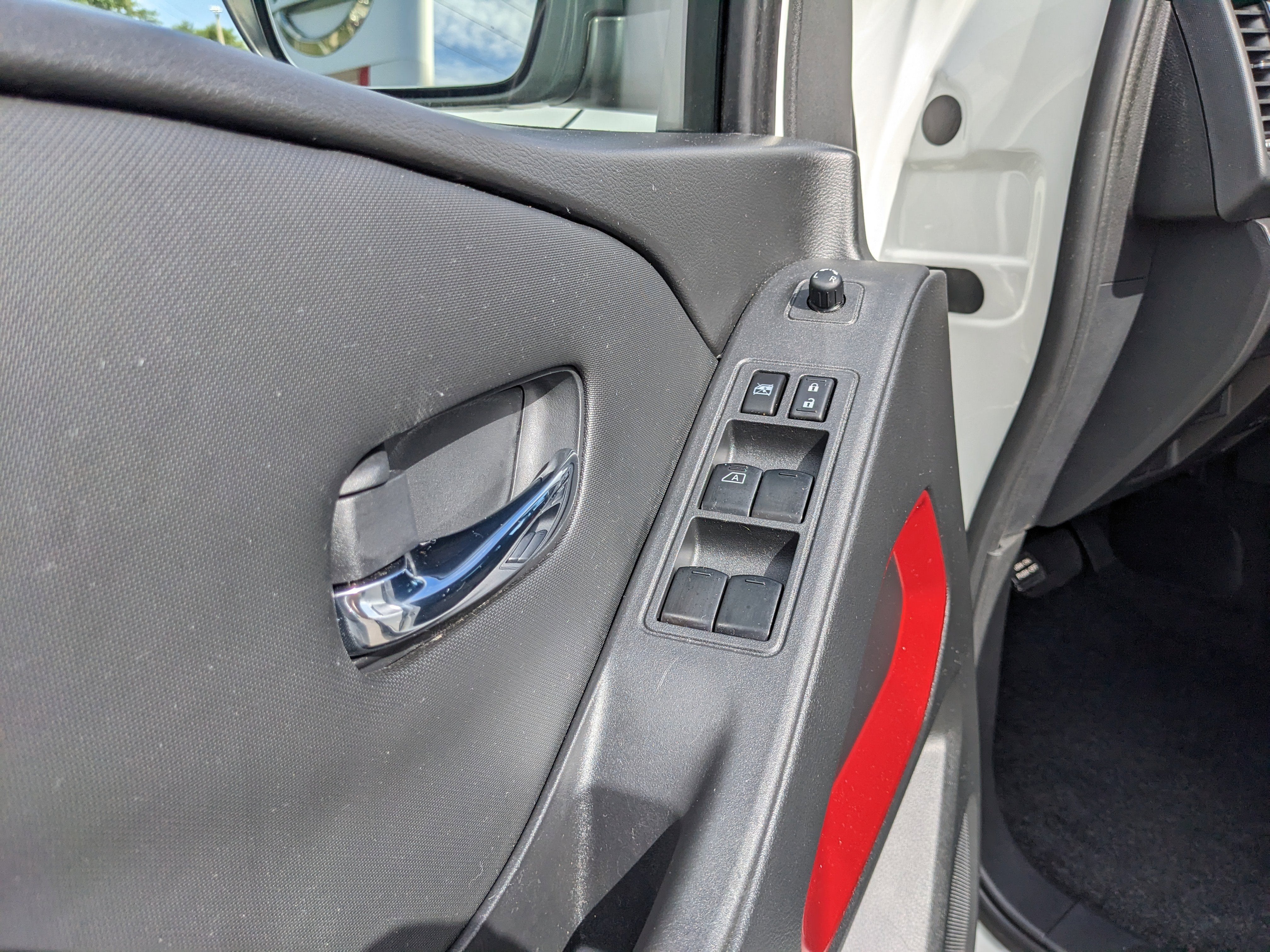 2023 Nissan Frontier PRO-X