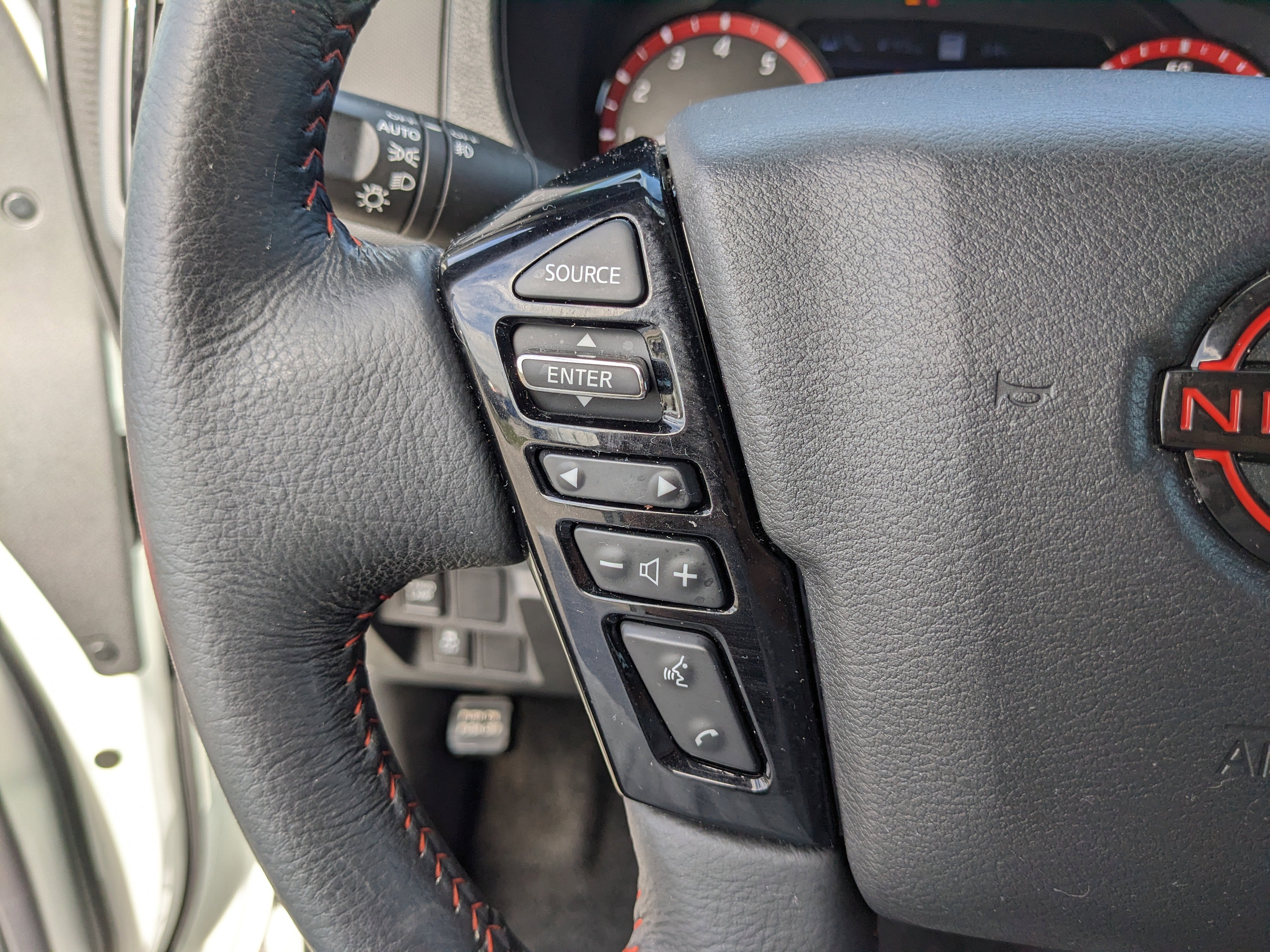 2023 Nissan Frontier PRO-X