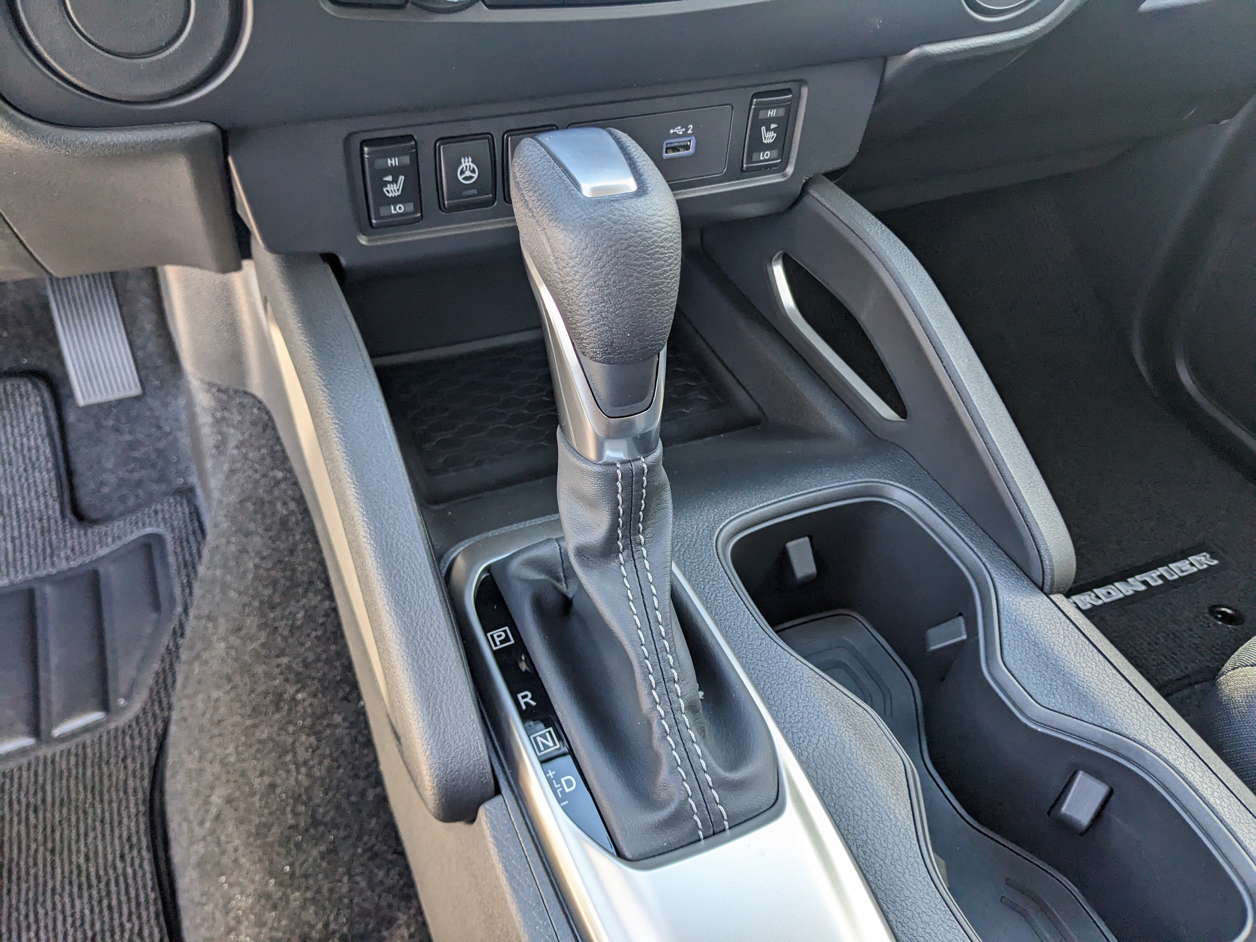 2027 Nissan Frontier SV
