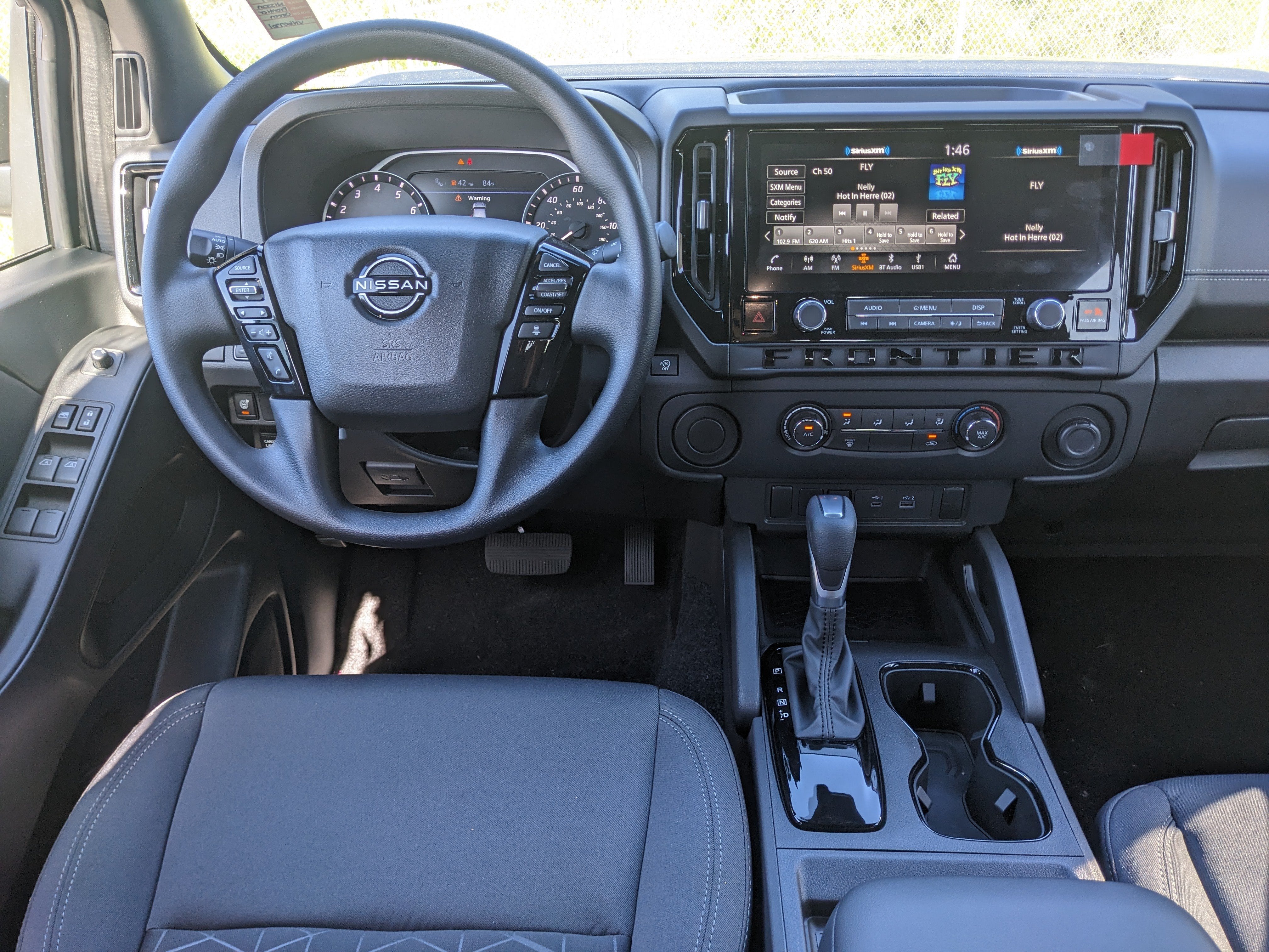 2027 Nissan Frontier SV